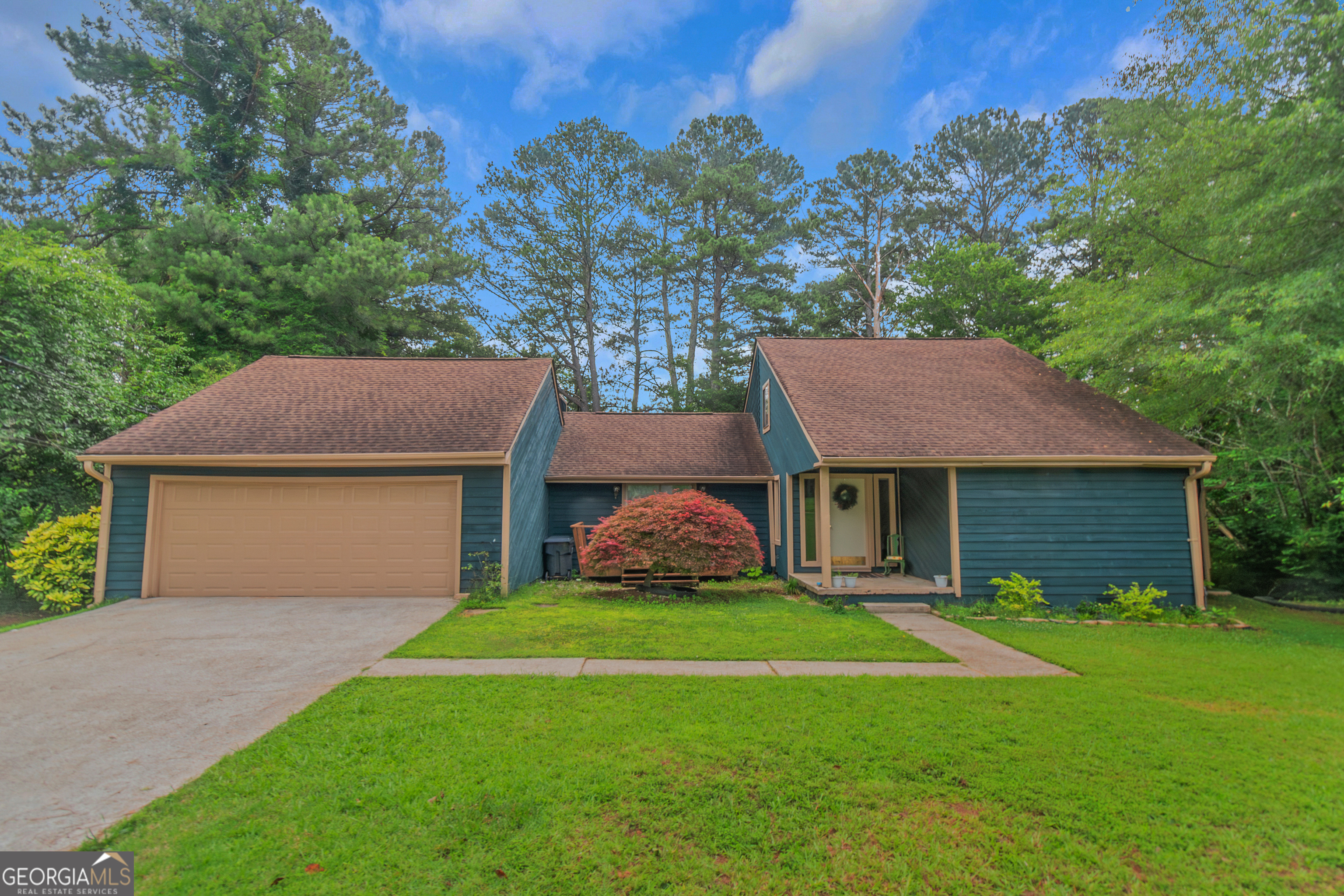 959 Sweet Briar Trail Se Property Photo 1