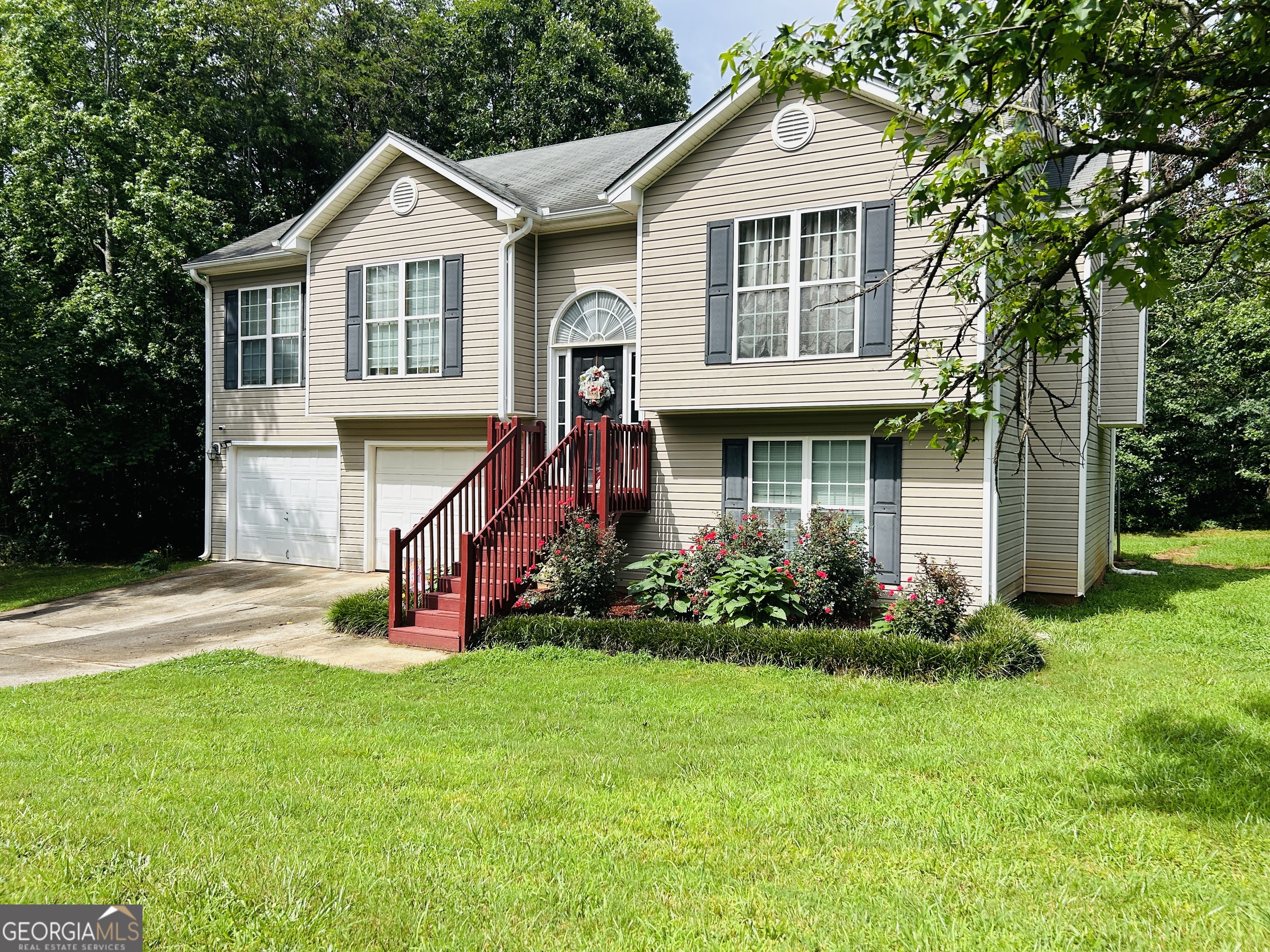 766 Wild Rose Lane Property Photo 1