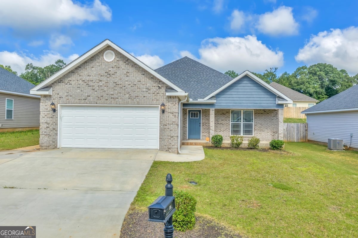 152 Hawks Ridge Trace Property Photo 1