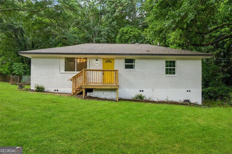 4443 Flat Shoals Property Photo 1