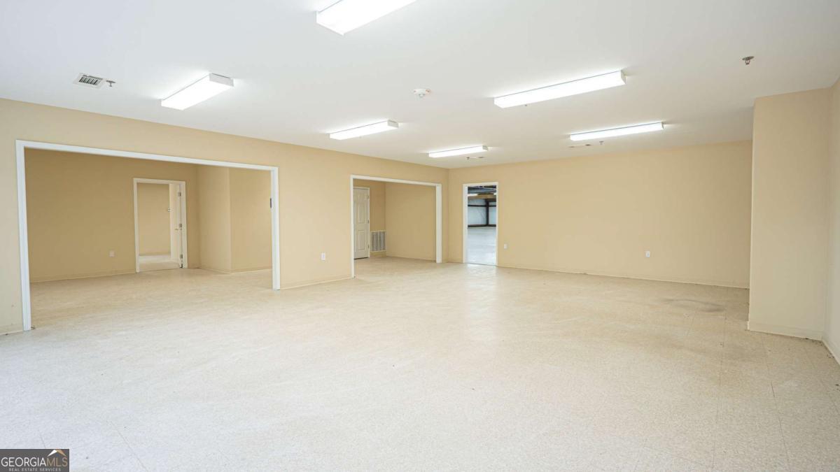 4388 Sudderth Road Property Photo 20