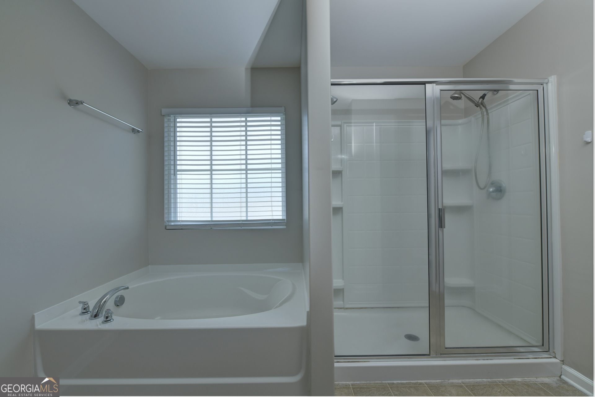 122 Brooklet Circle Property Photo 14