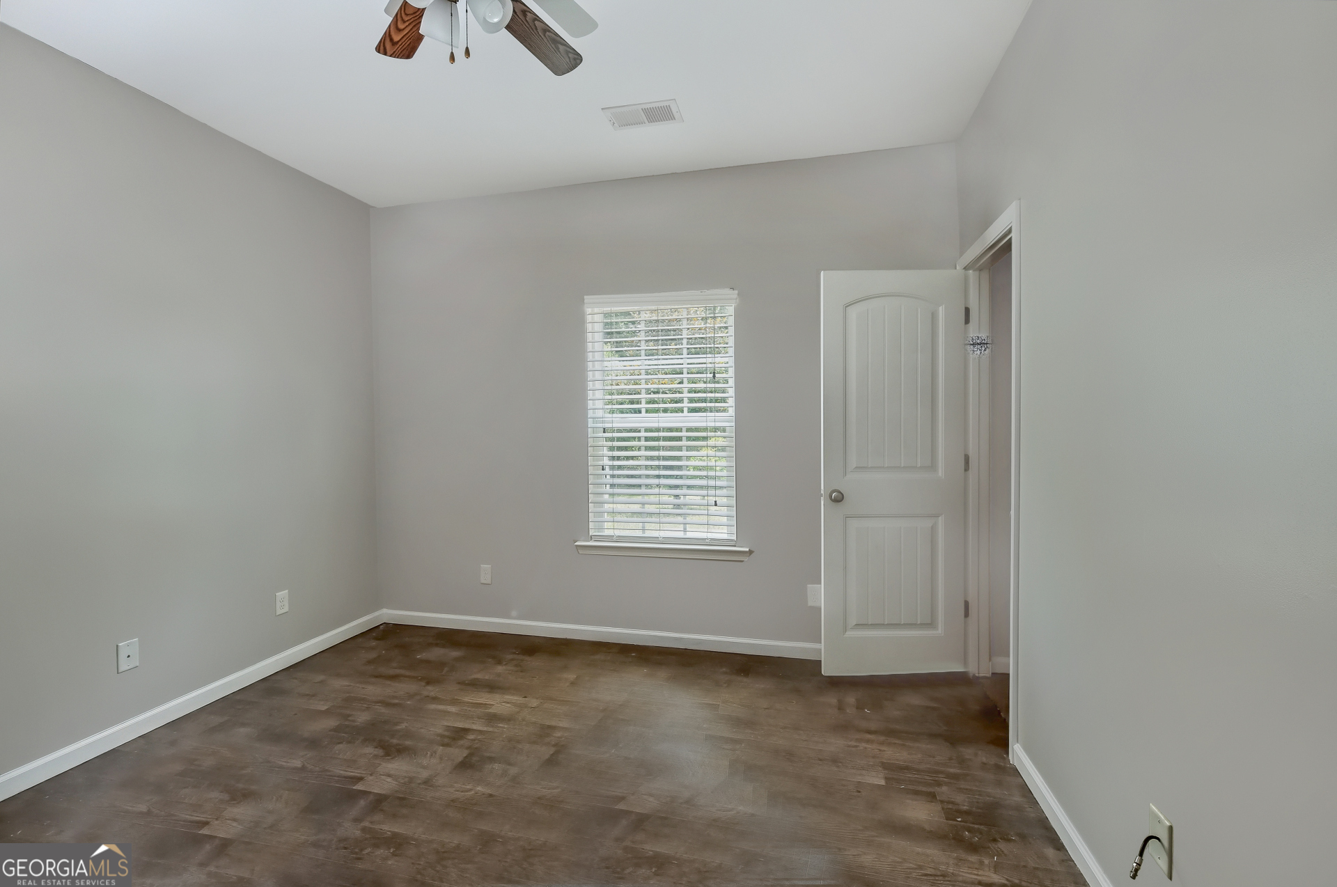 122 Brooklet Circle Property Photo 20