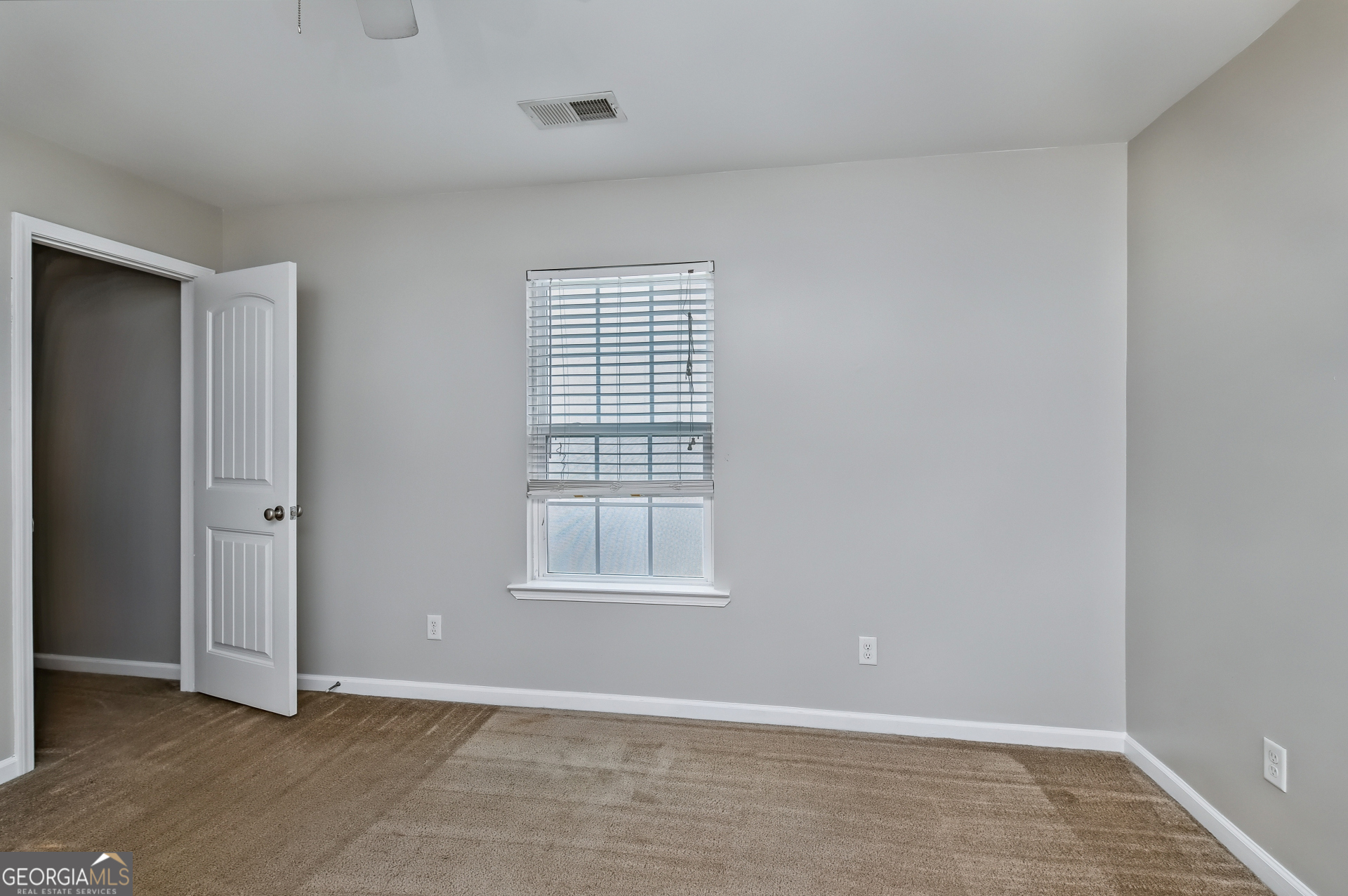 122 Brooklet Circle Property Photo 24
