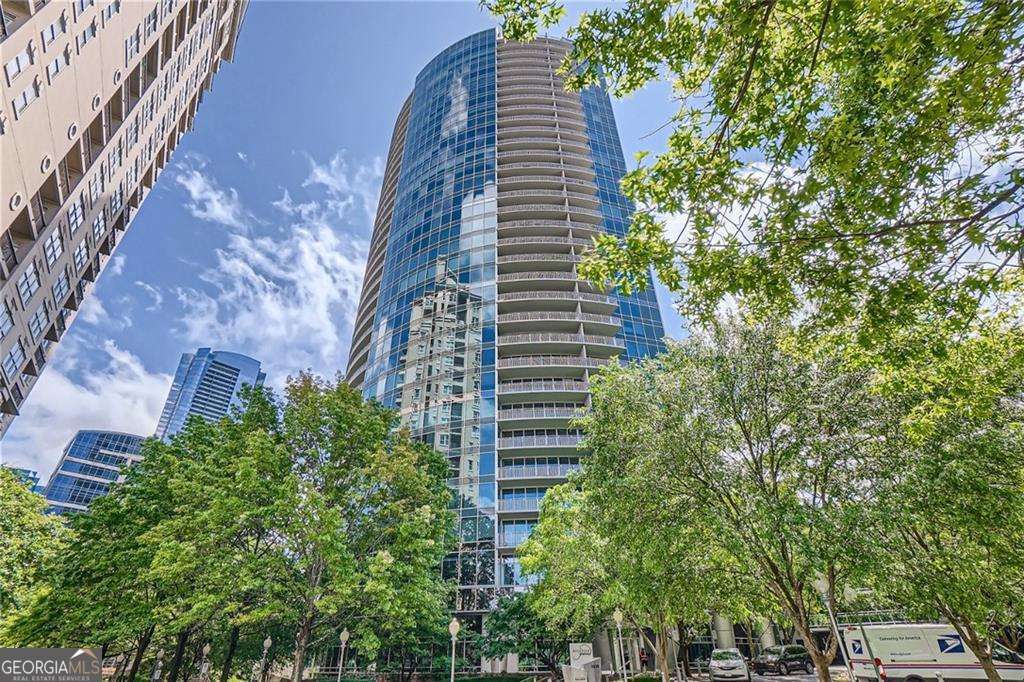 3338 Peachtree Road Ne # 1507 Property Photo 1