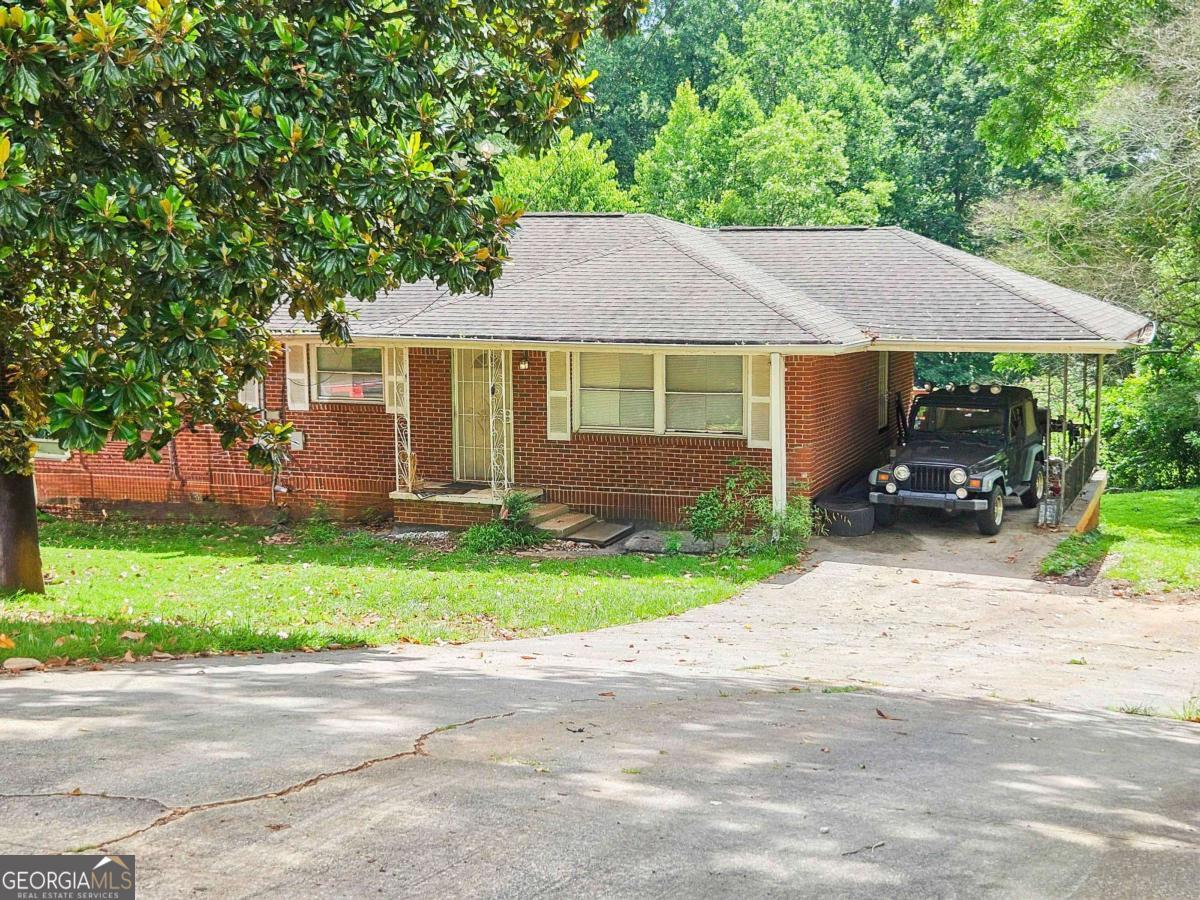 1900 Columbia Drive Property Photo 1