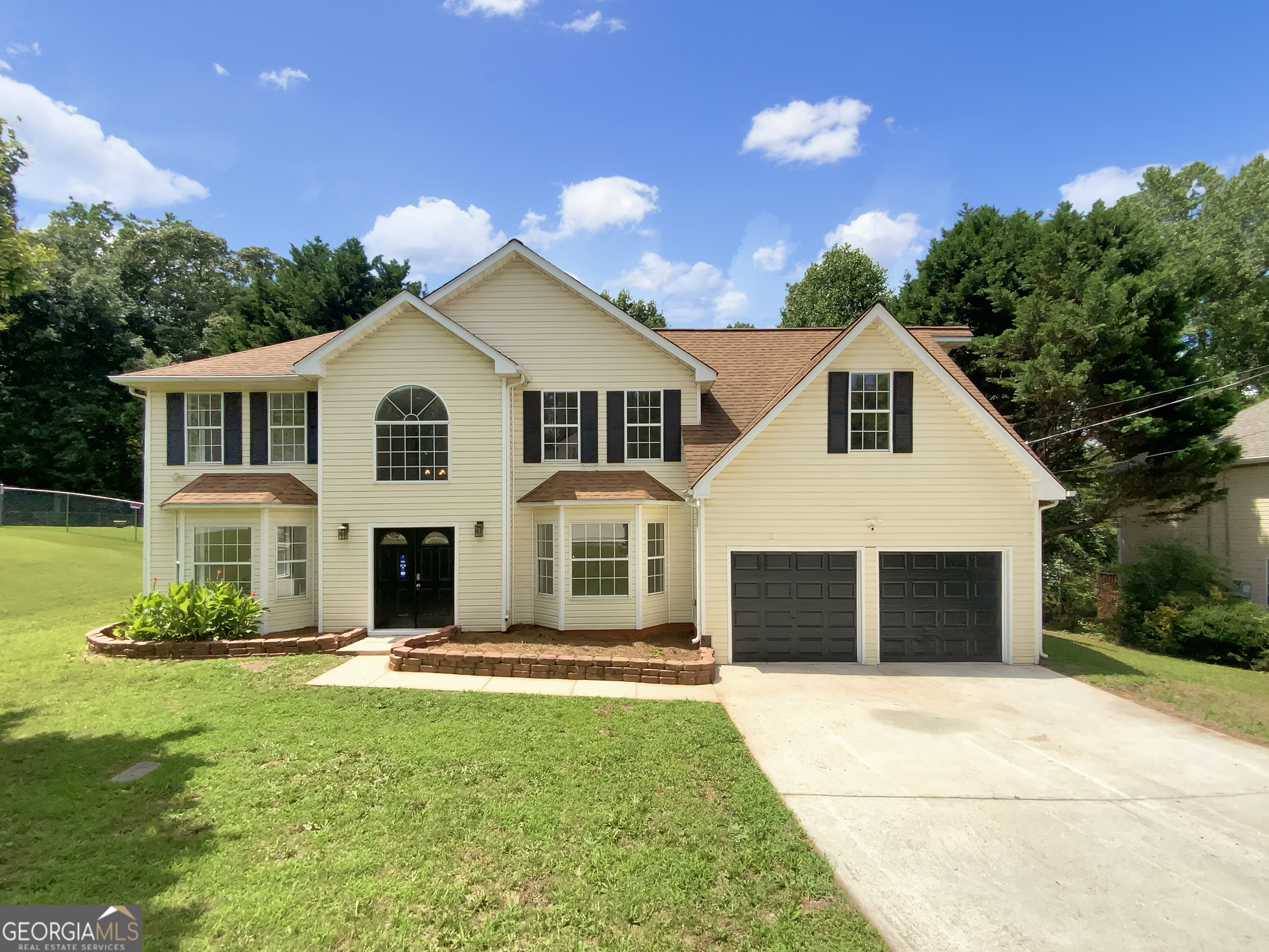 5159 Round Table Drive Property Photo 1