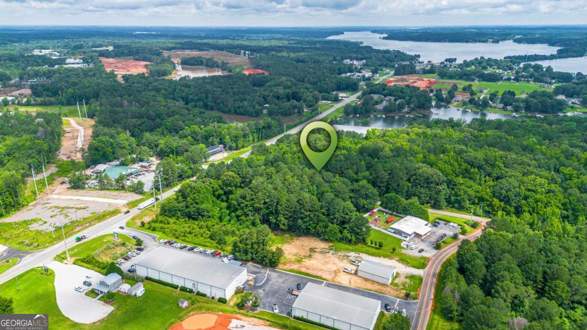 104 Lakeview Drive Property Photo 15