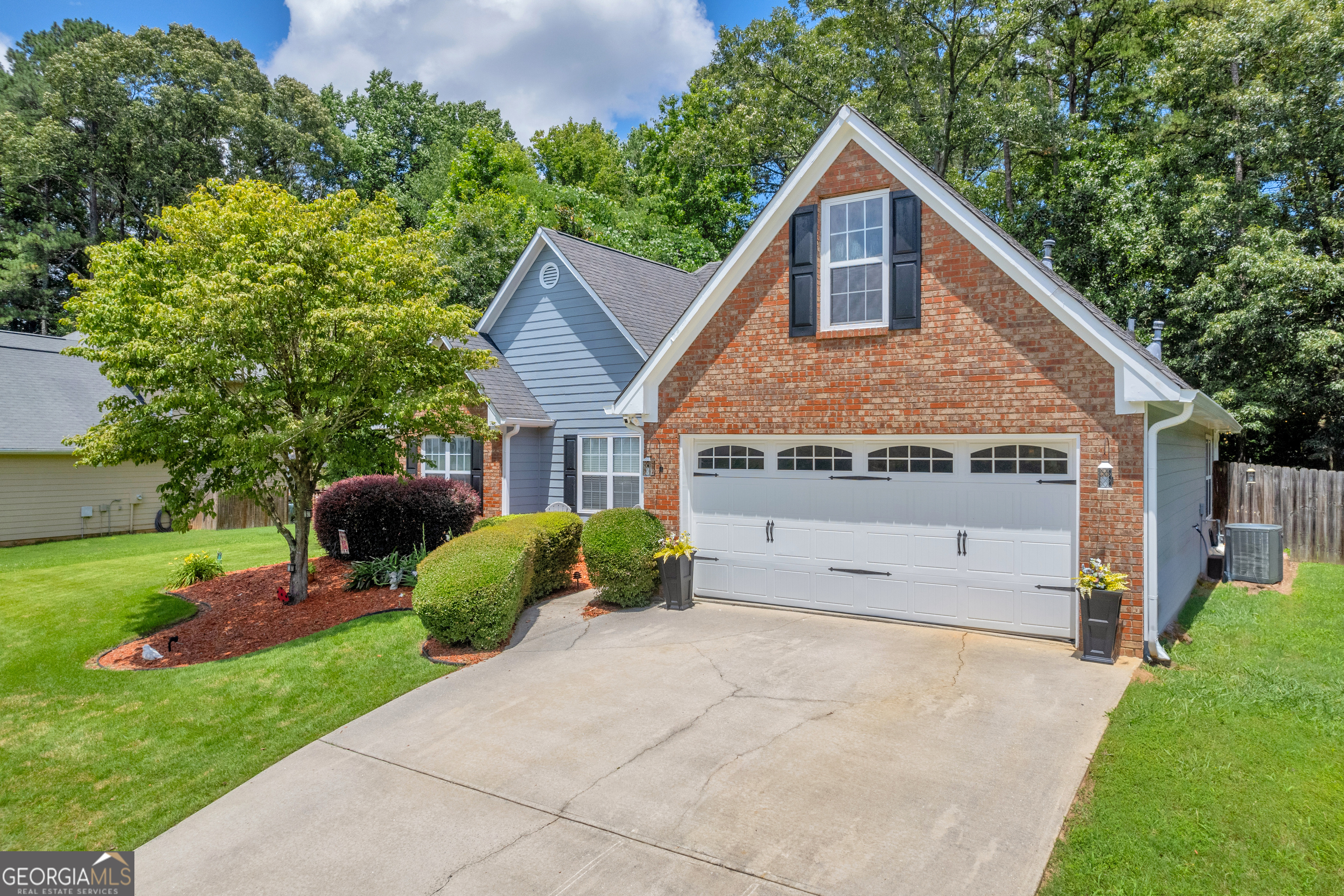 3511 Cherry Blossom Court Property Photo 1