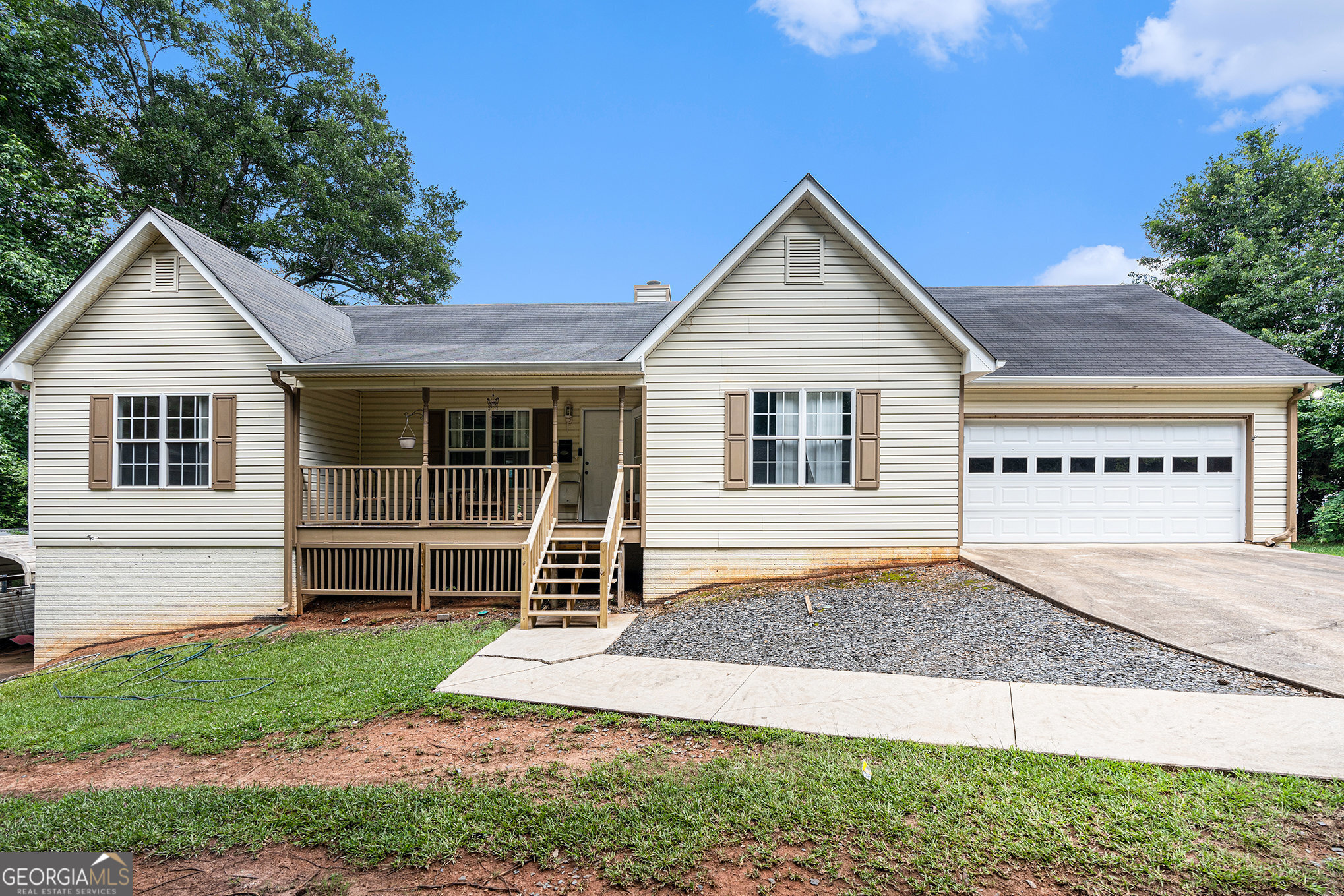 350 Dailey Mill Road Property Photo 1