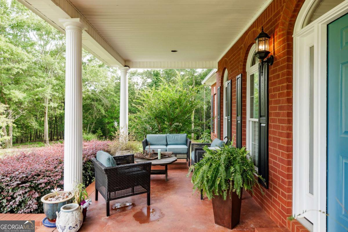 706 Sam Bruce Road Property Photo 8