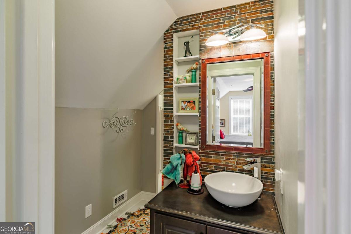 706 Sam Bruce Road Property Photo 47