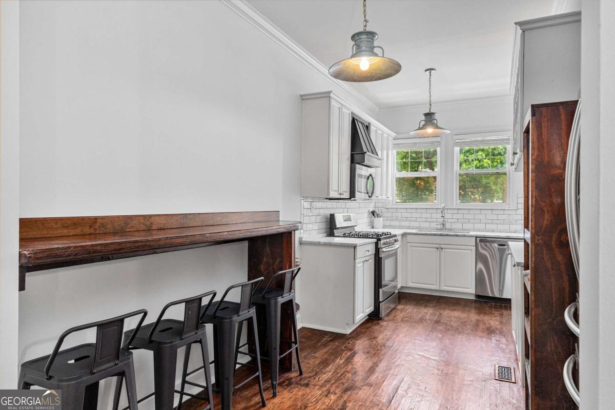 872 Briarcliff Road Ne # B2 Property Photo 1