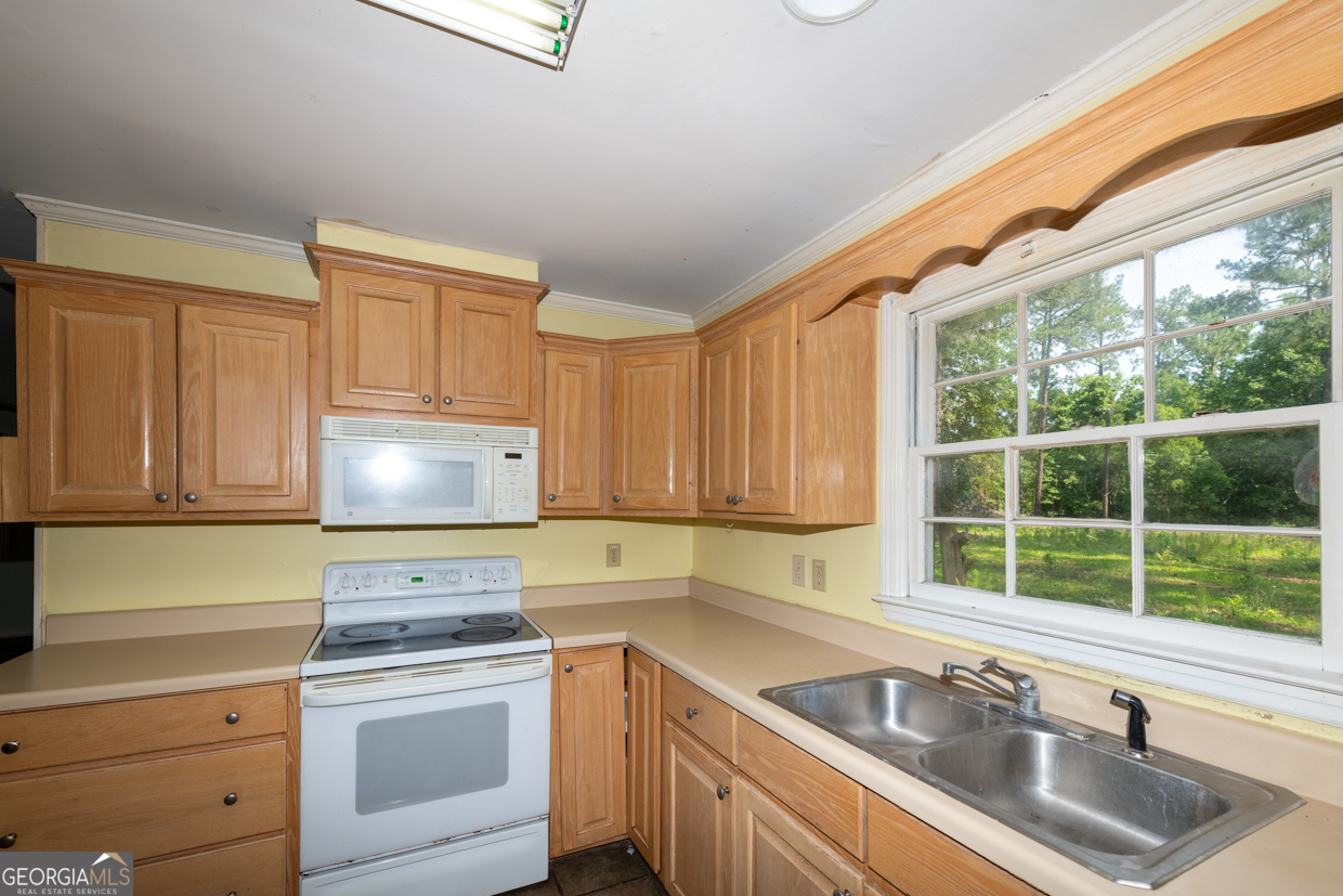 506 W Us Highway 80 Property Photo 11
