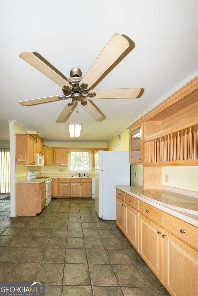 506 W Us Highway 80 Property Photo 12