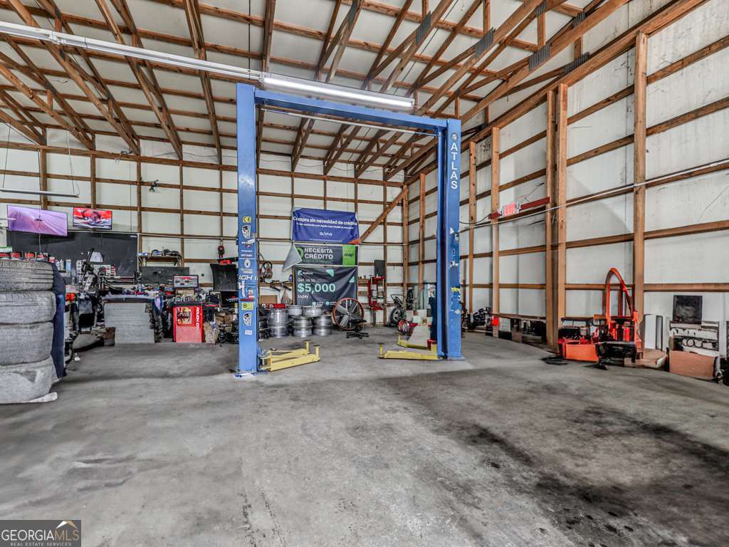2905 Ball Ground Highway Property Photo 3