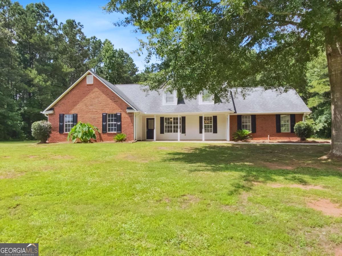 1102 Ola Dale Court Property Photo 1