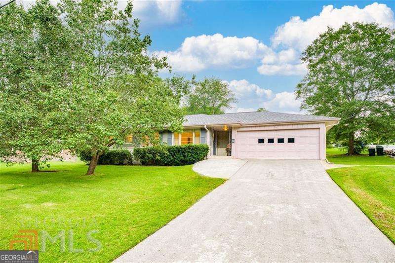 741 Greenhill Drive Ne Property Photo 1