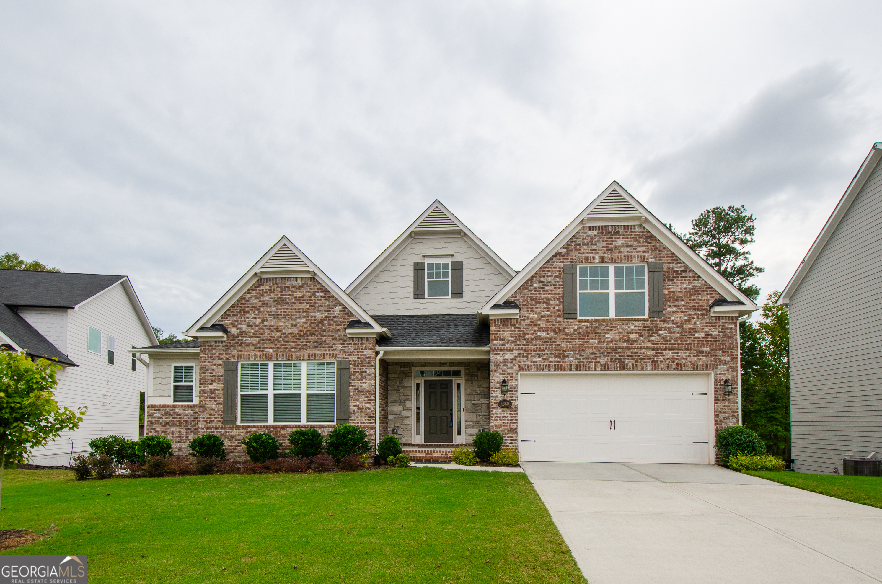 4380 Serenity Lake Drive Property Photo 1