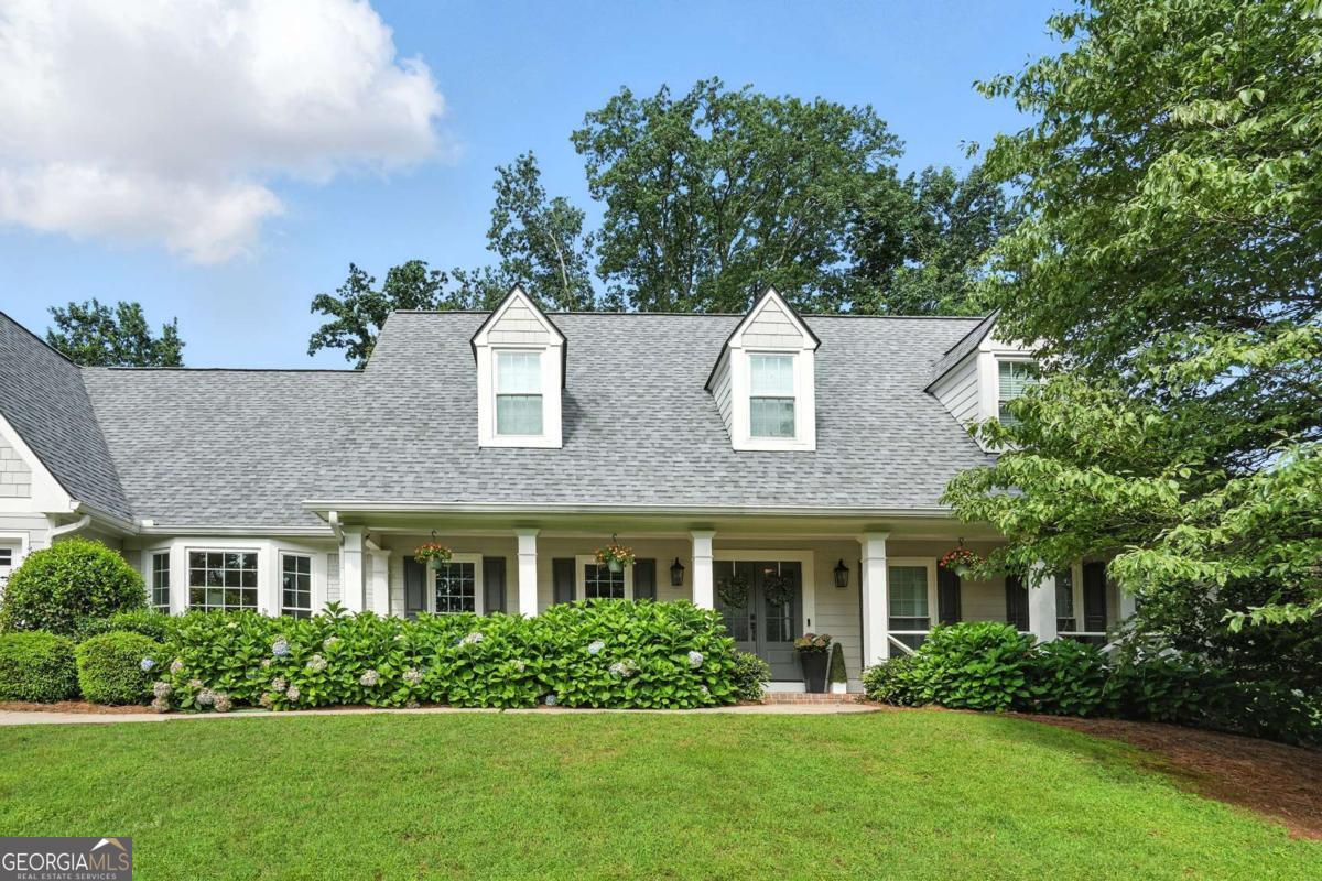 4824 Dunwoody Station Drive Property Photo 1