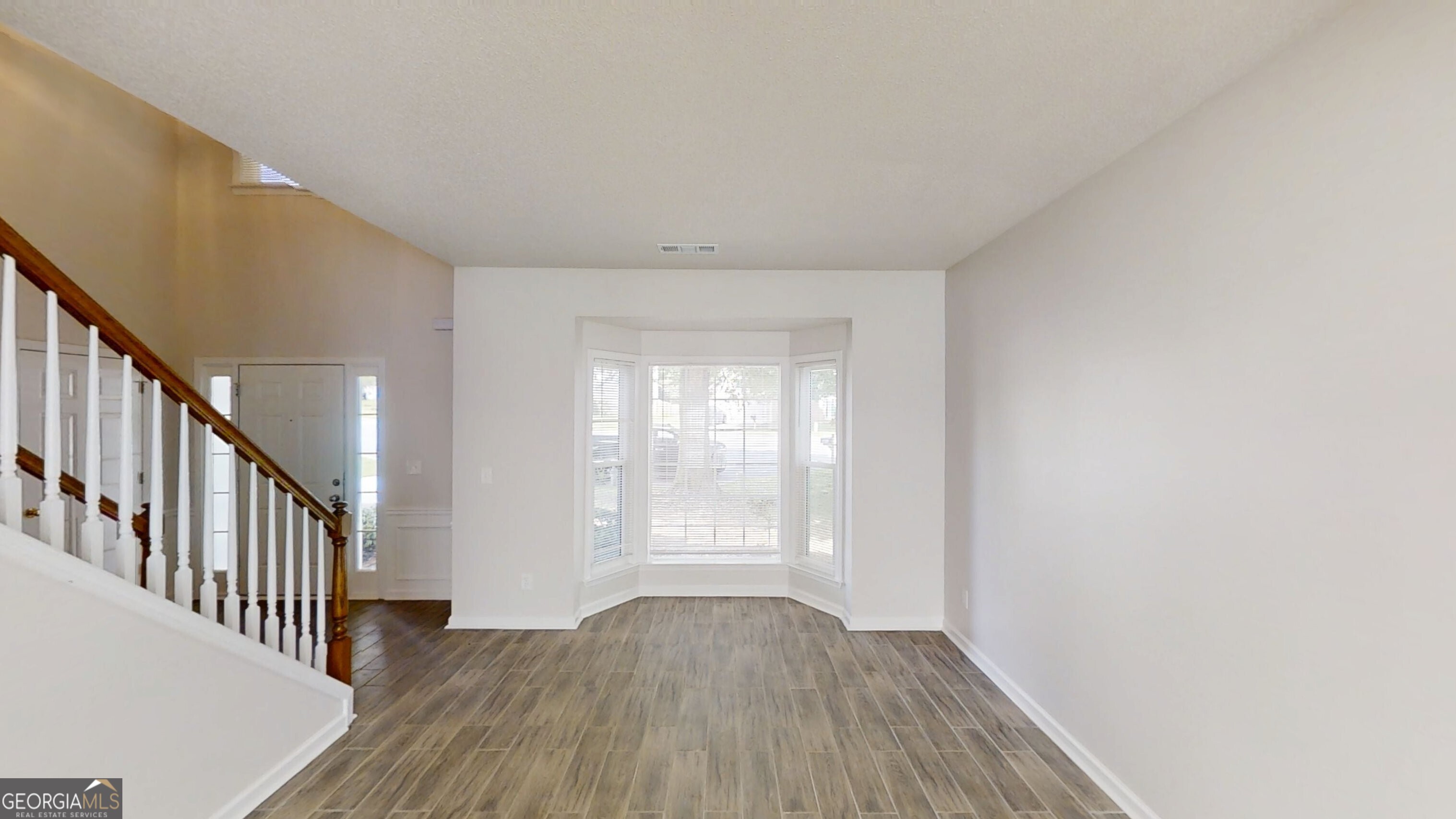 3001 Donamire Avenue Nw Property Photo 6