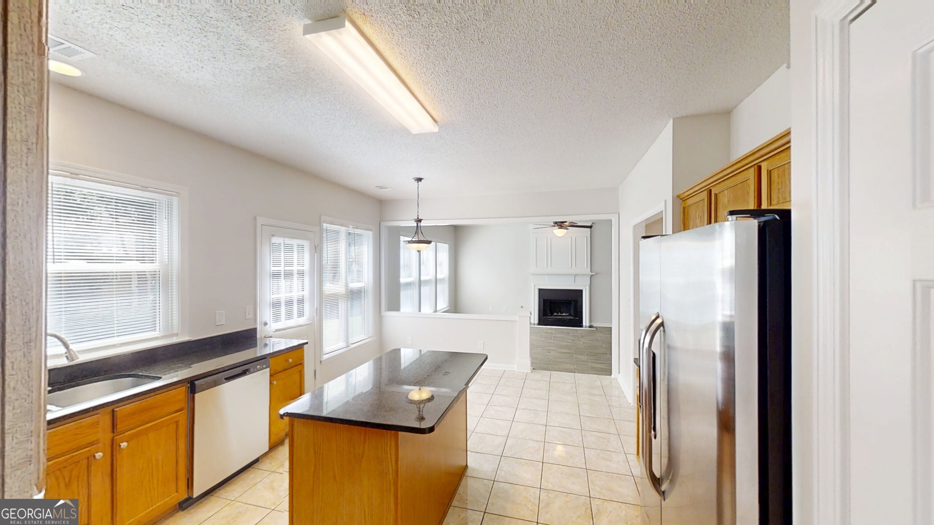 3001 Donamire Avenue Nw Property Photo 9