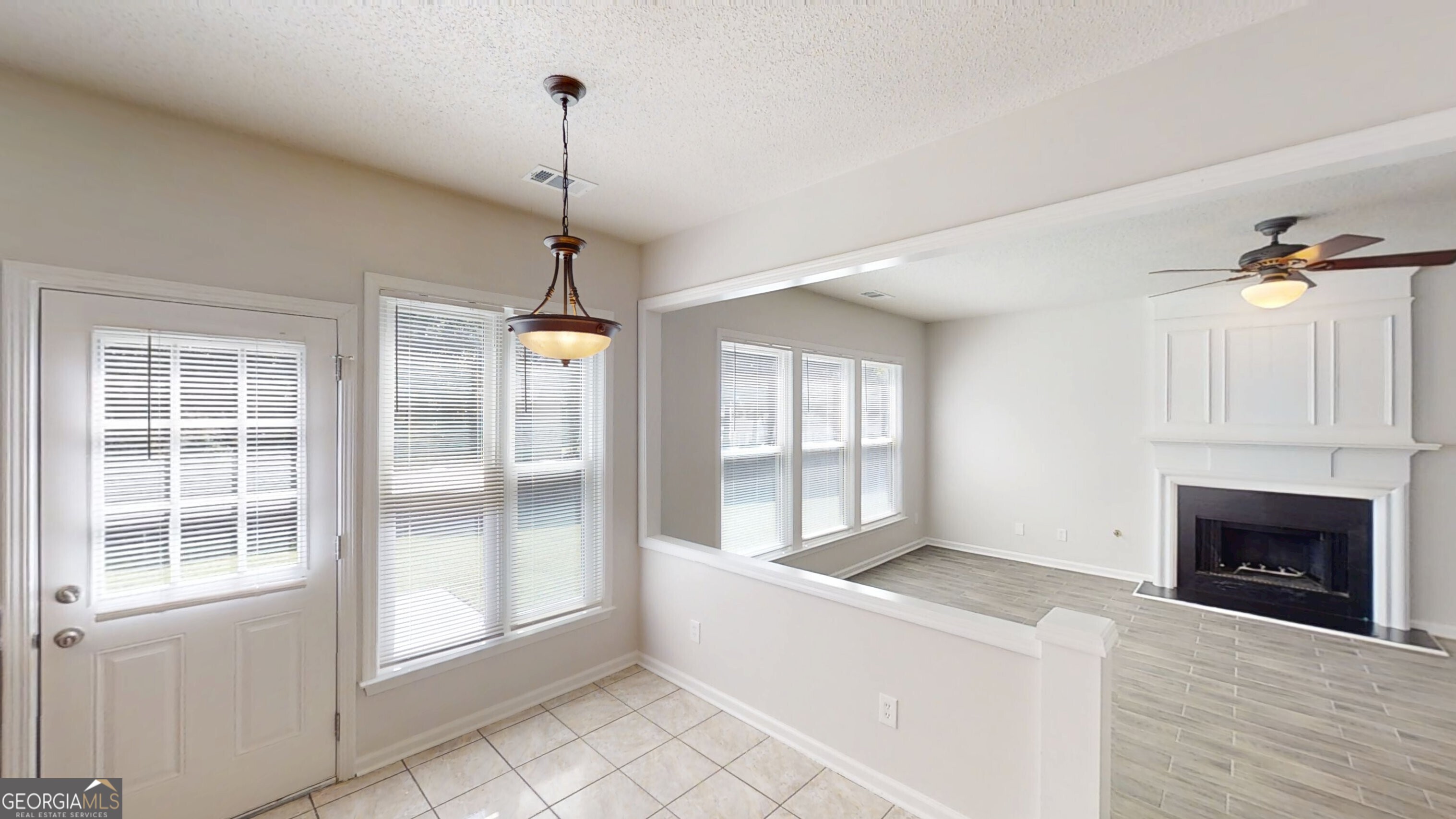 3001 Donamire Avenue Nw Property Photo 12