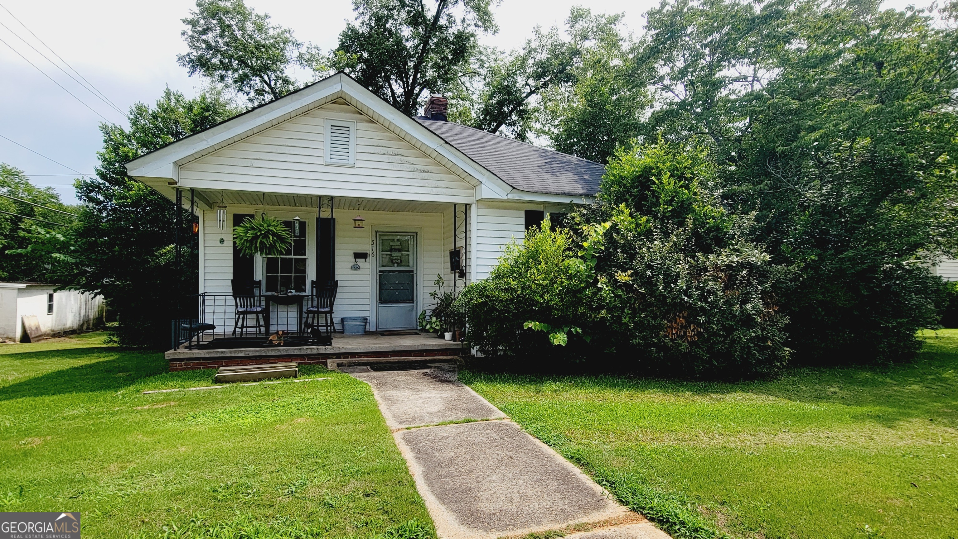 516 W Goodrich Ave Property Photo 1