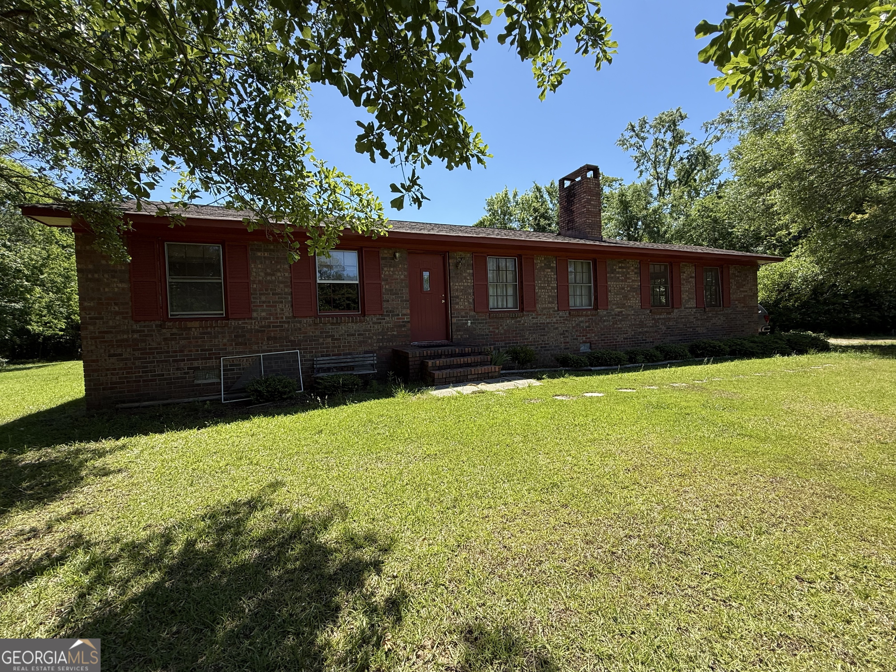 1376 Longstreet Rd Property Photo 1