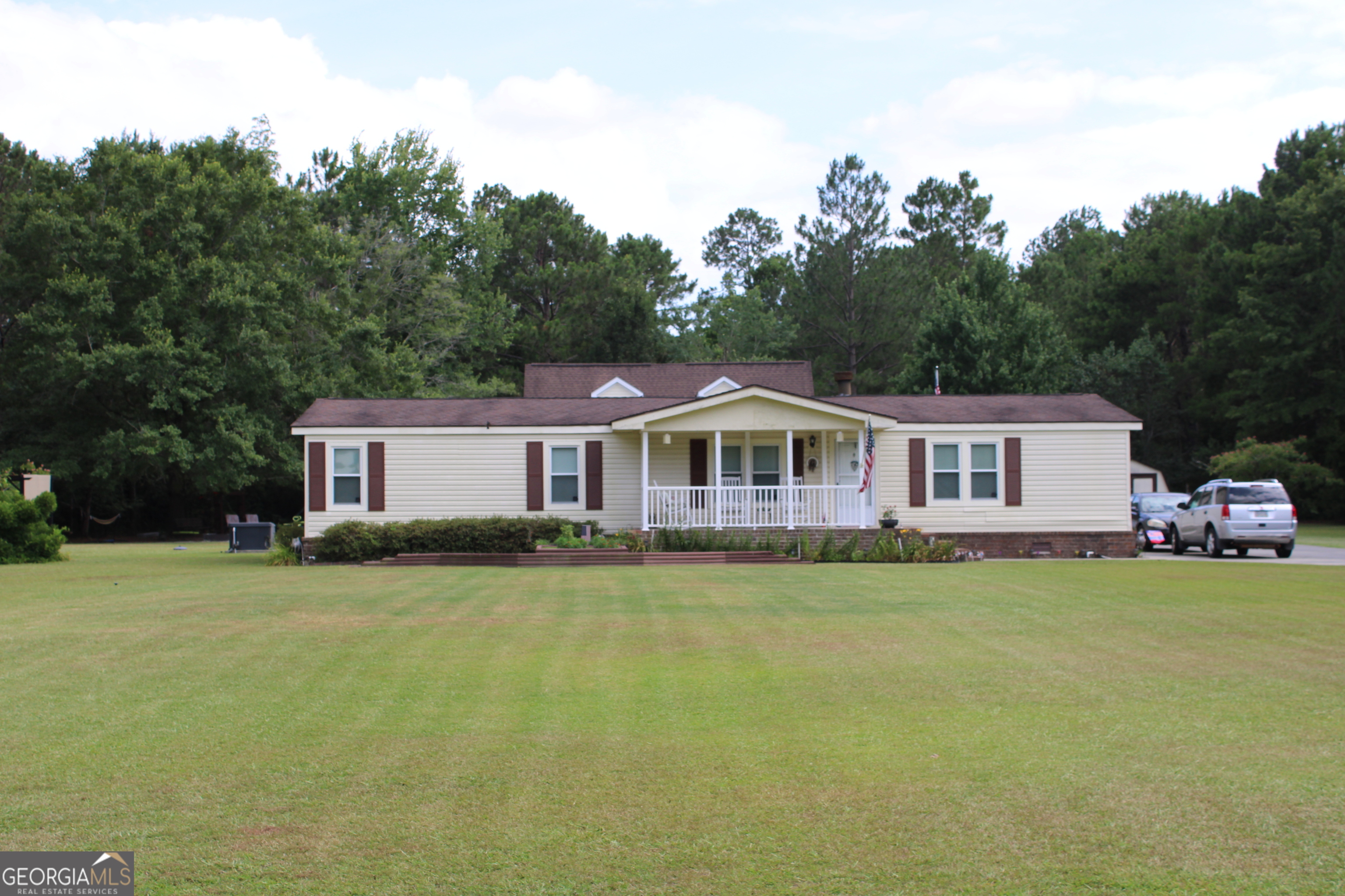 407 Deer Run Road Property Photo 3