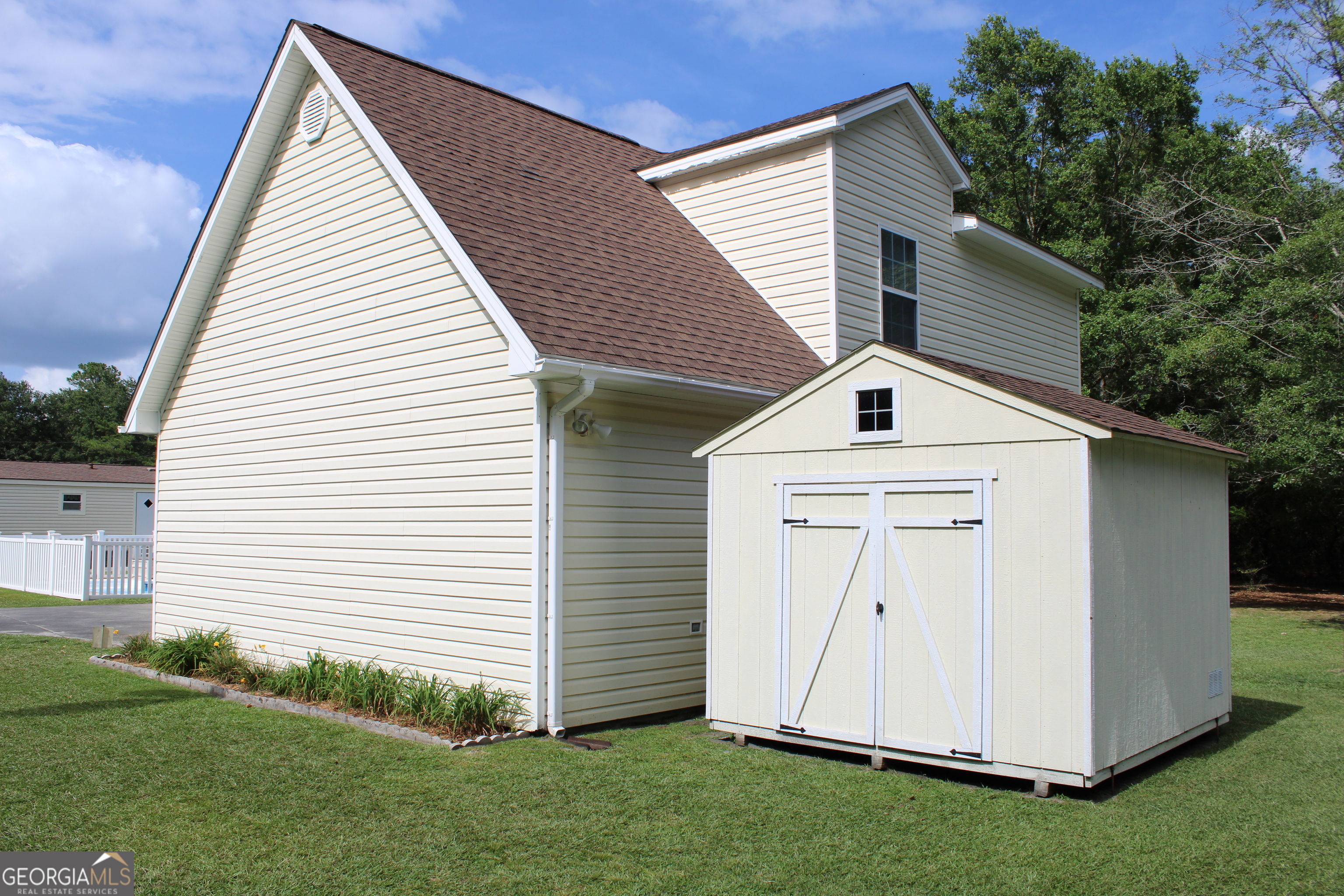 407 Deer Run Road Property Photo 11