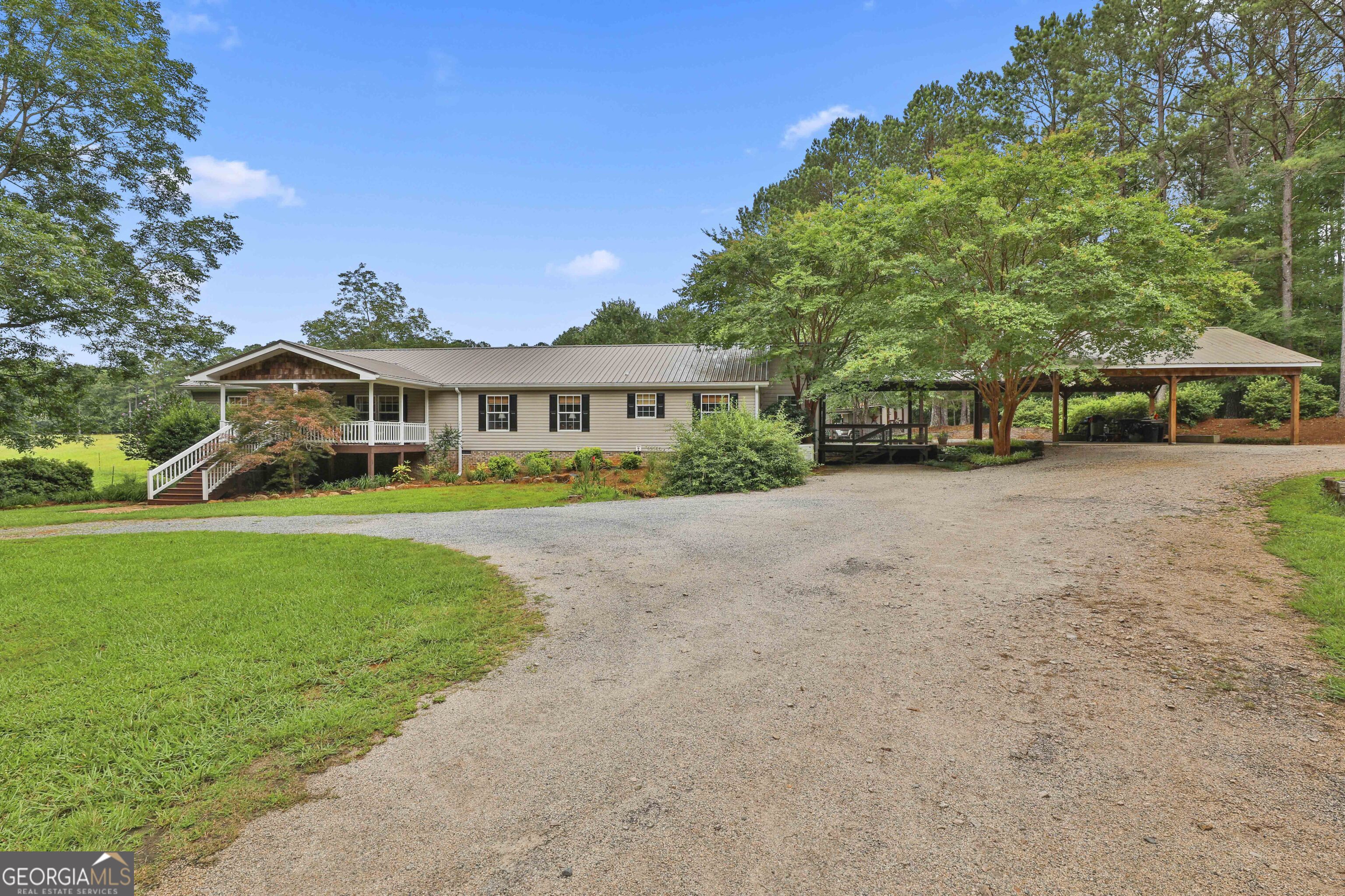 909 Threadgill Rd