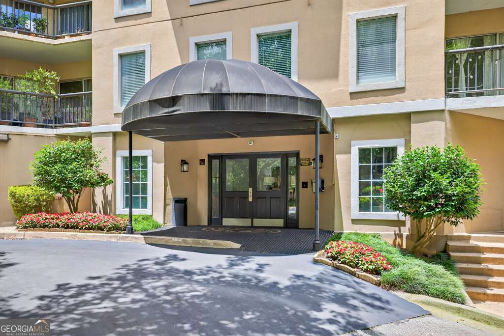 1 Biscayne Drive Nw # 112 Property Photo 1