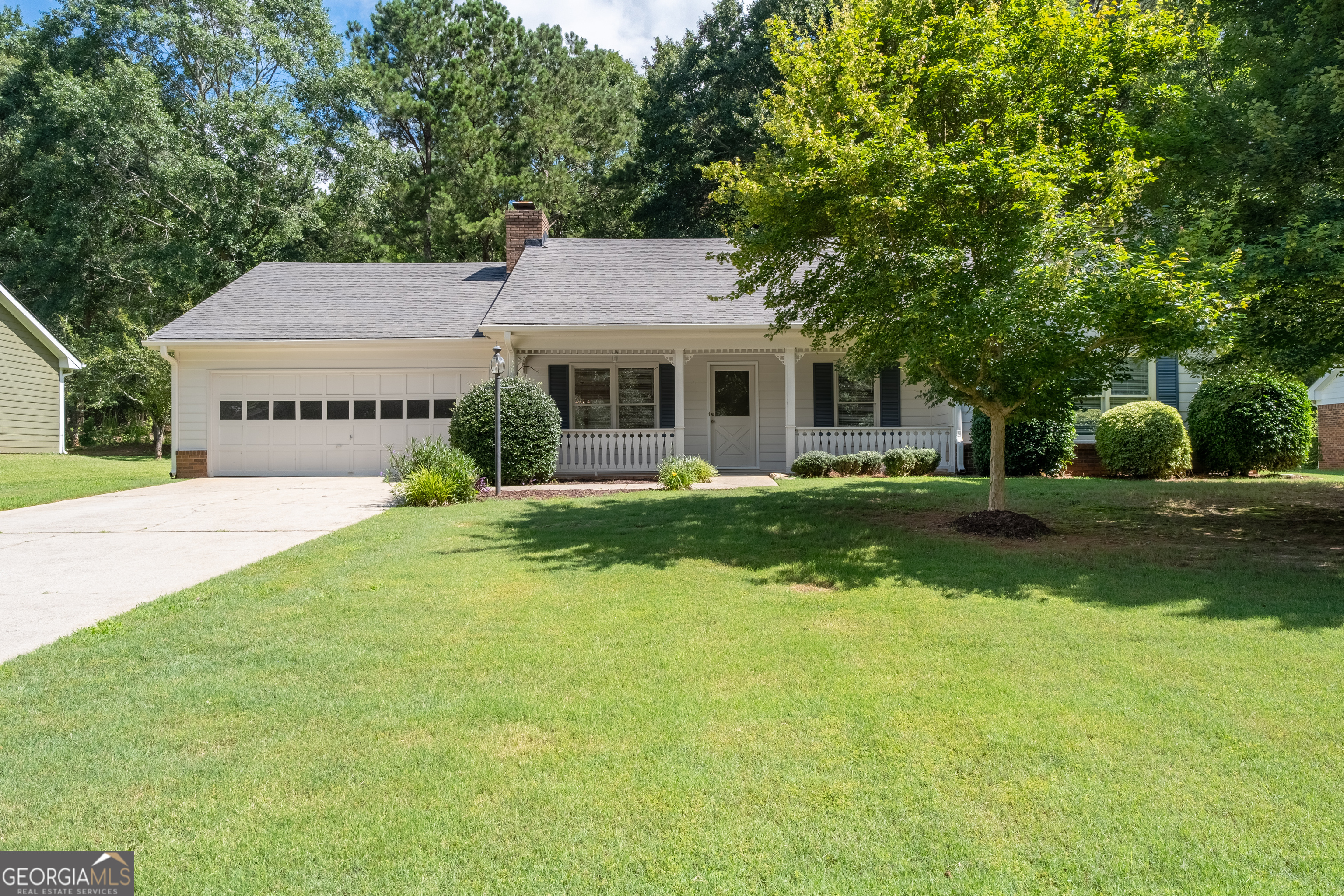 334 Bridgewood Drive Se Property Photo 1