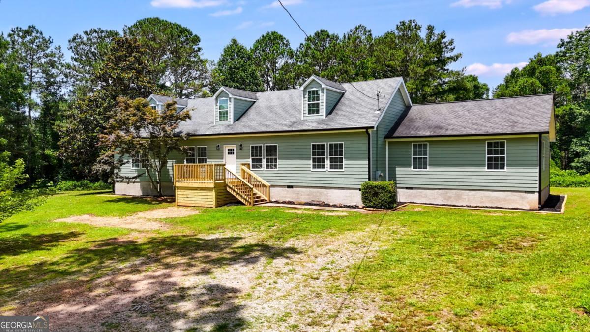 370 Simms Road Property Photo 1