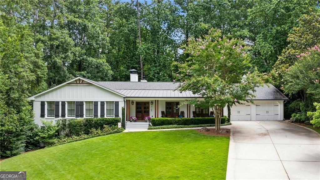 6175 Weatherly Drive Property Photo 1