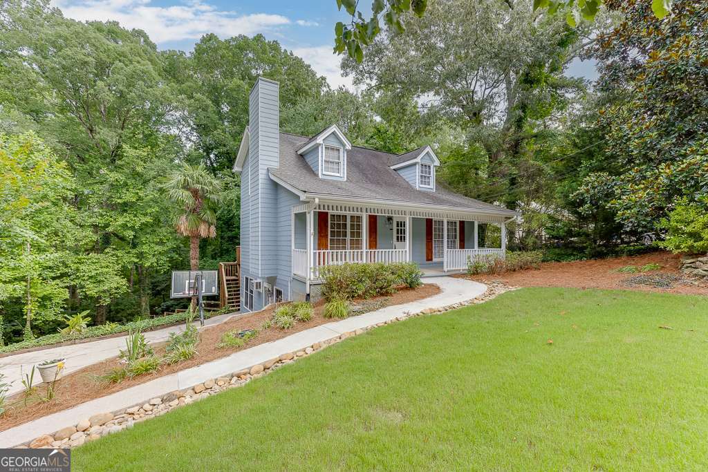 6225 Oak Ridge Drive Property Photo 1