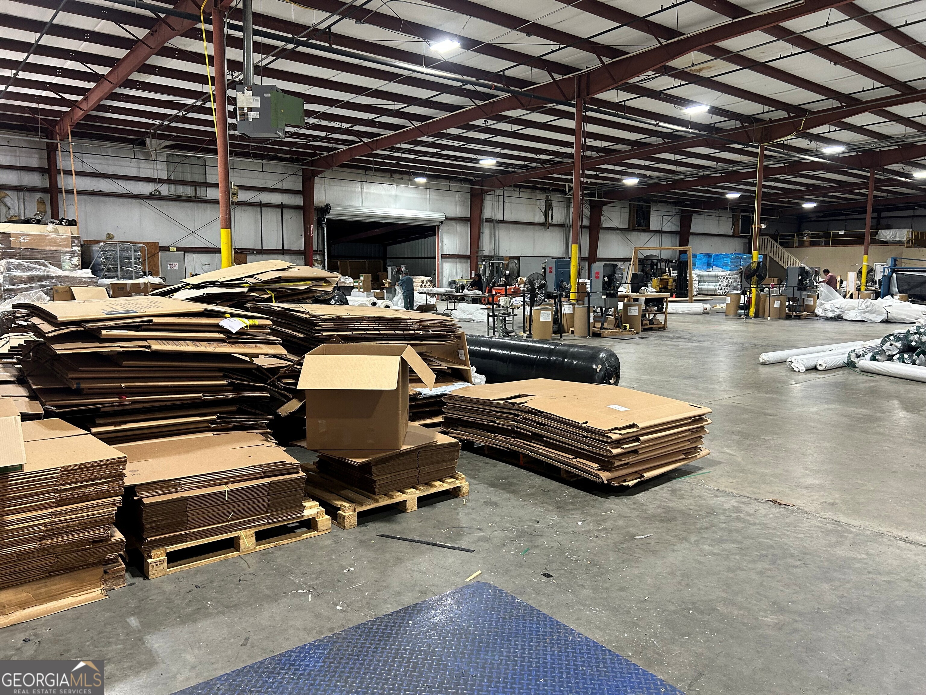 420 Industrial Blvd Property Photo 2