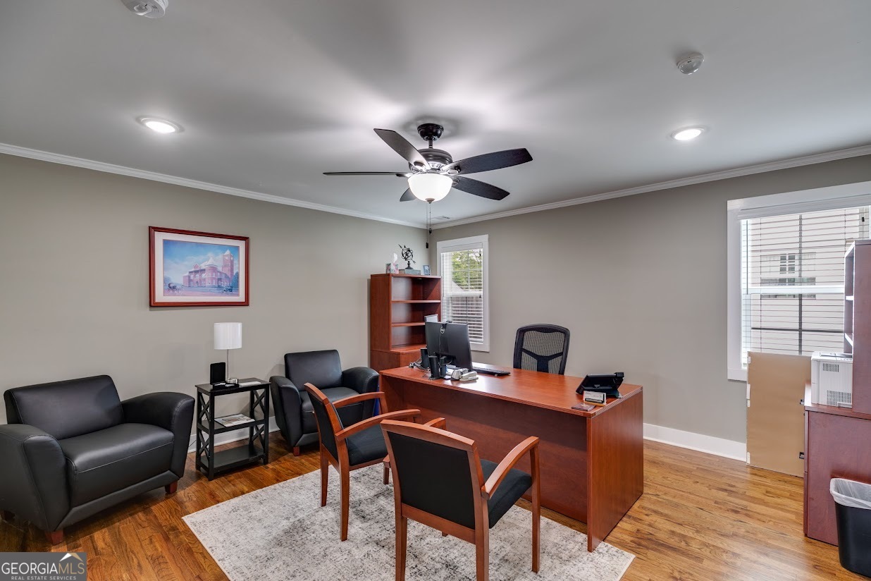 107 College Street Property Photo 16