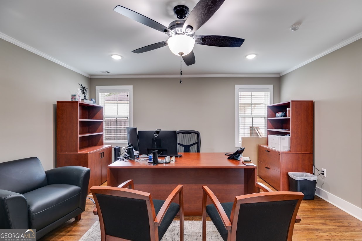 107 College Street Property Photo 17