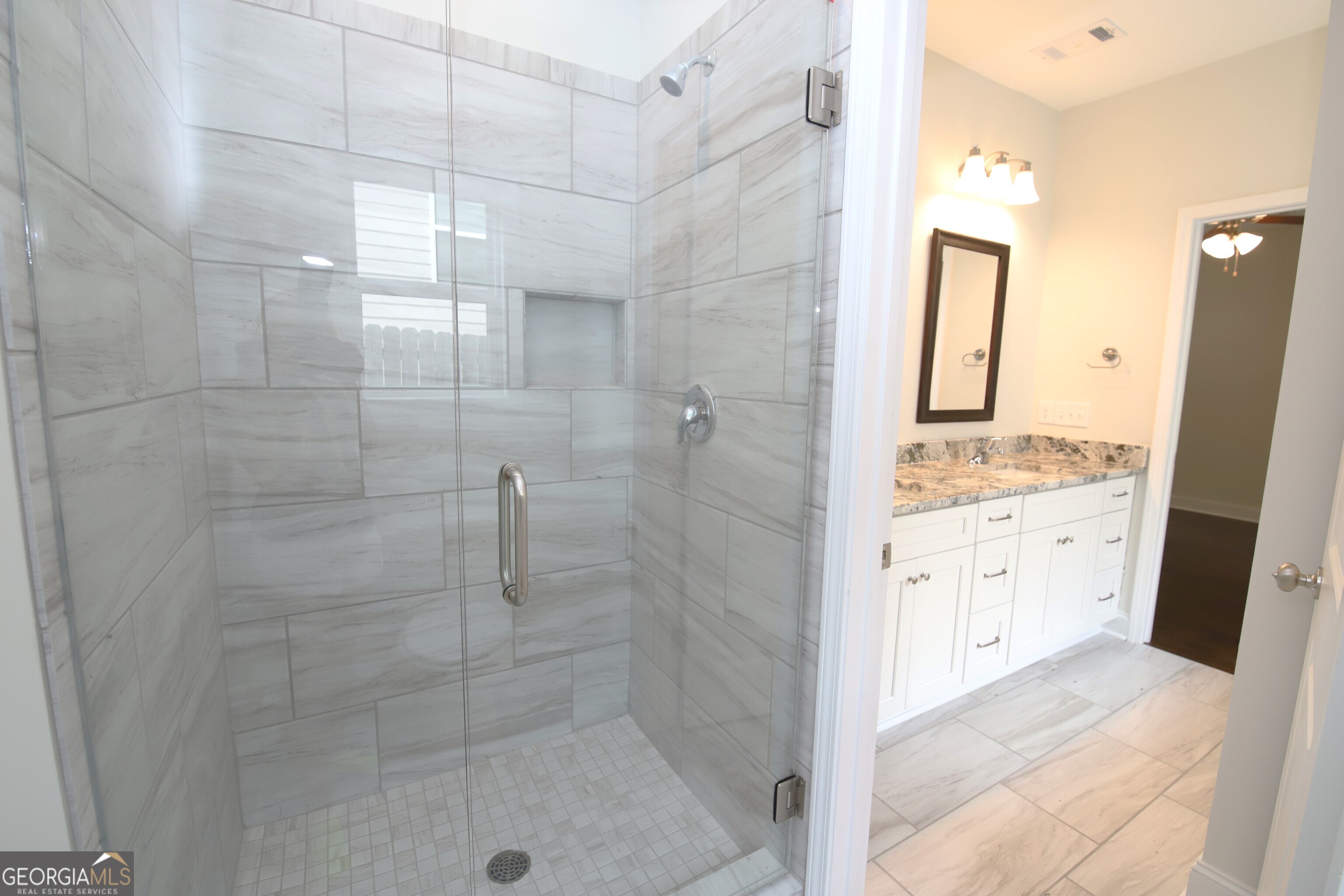 112 Celebration Boulevard Property Photo 16