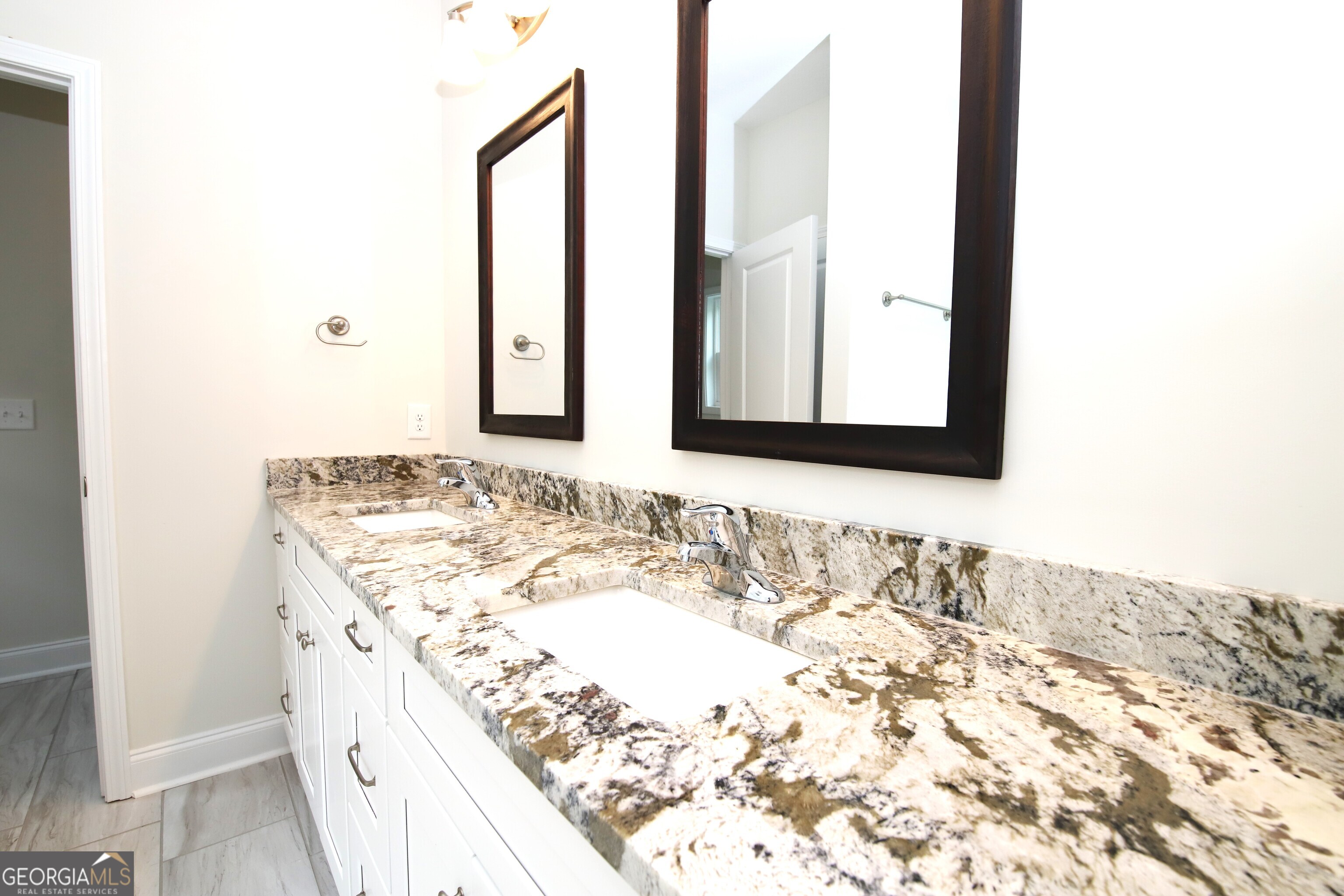 112 Celebration Boulevard Property Photo 18