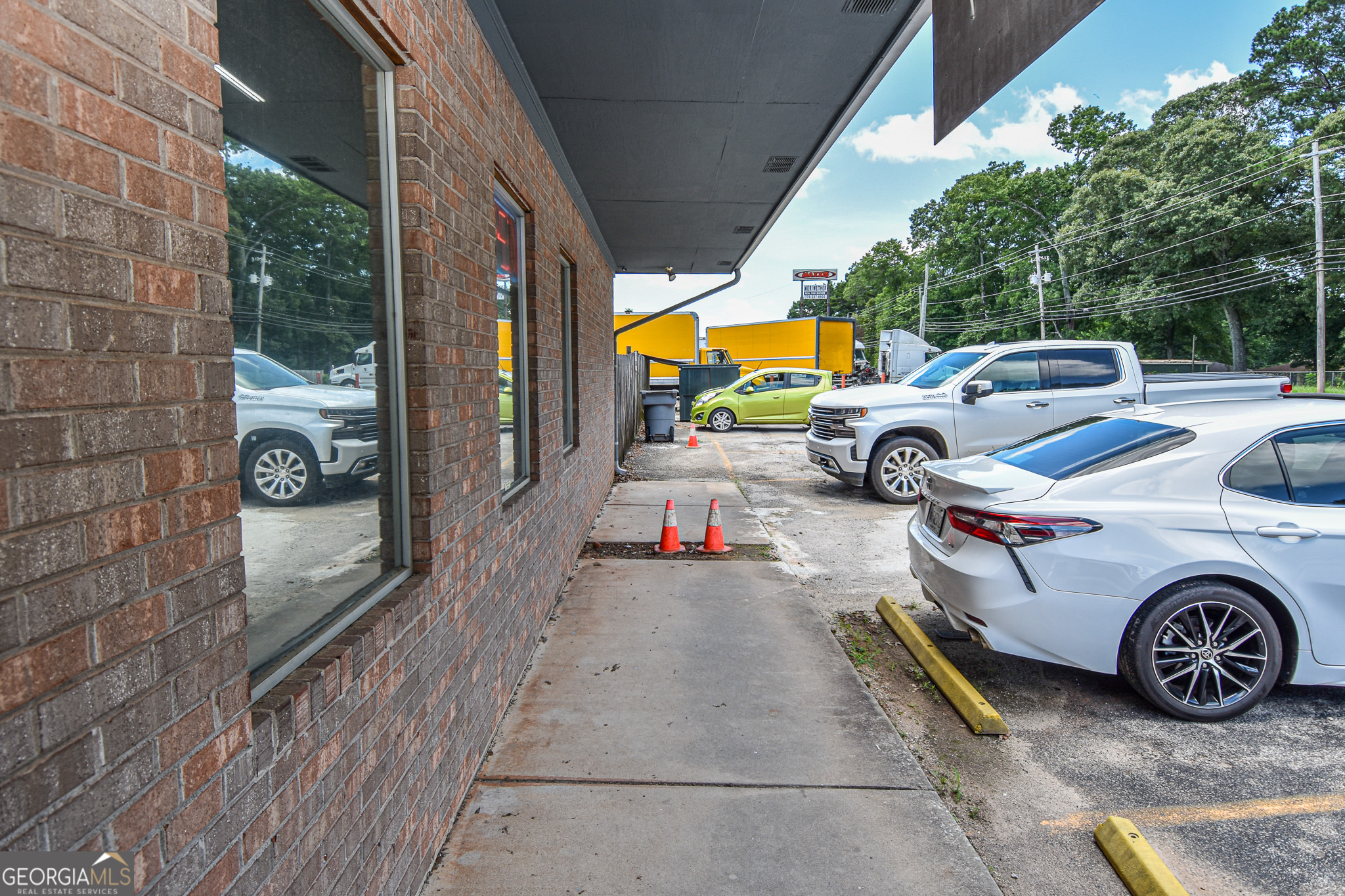1348 Meriwether Street Property Photo 4