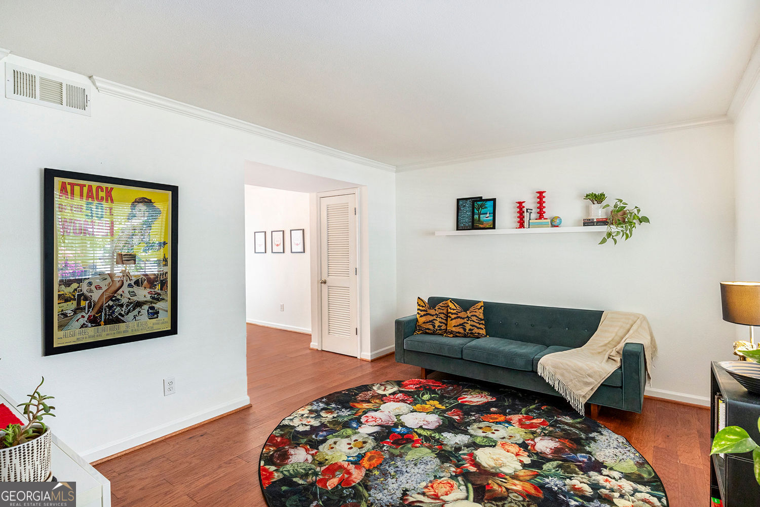 6940 Roswell Road Road # 16b Property Photo 1