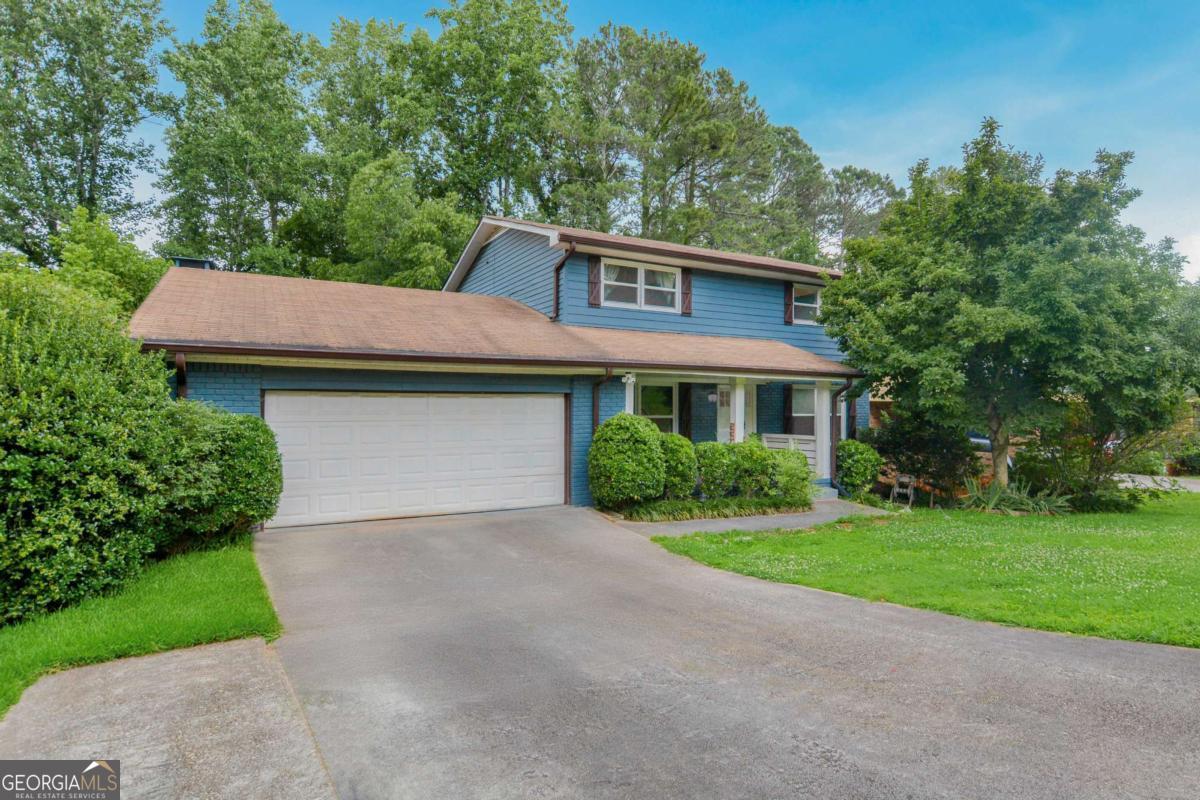 2142 Troutdale Drive Property Photo 1