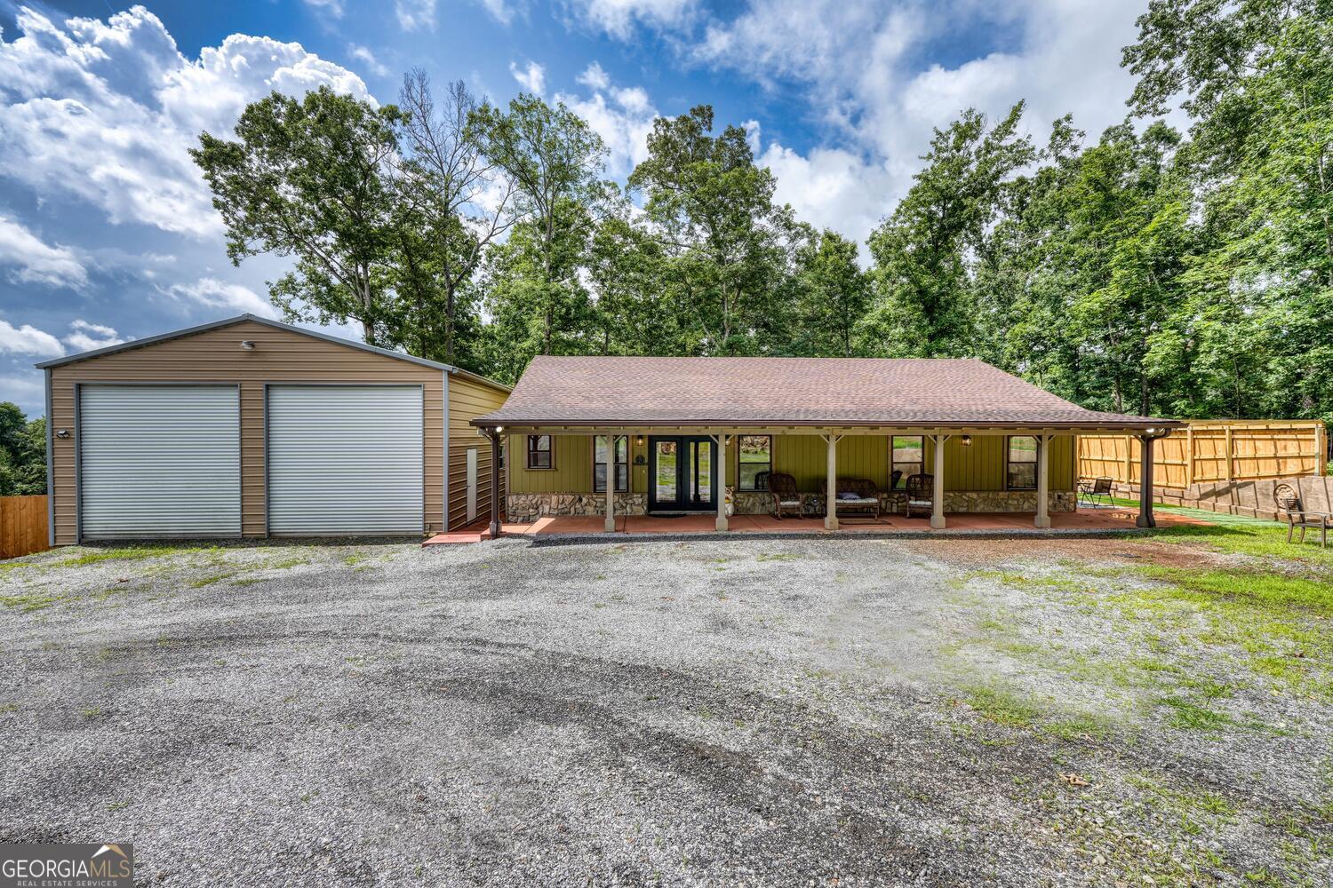 1529 Cedar View Property Photo 1