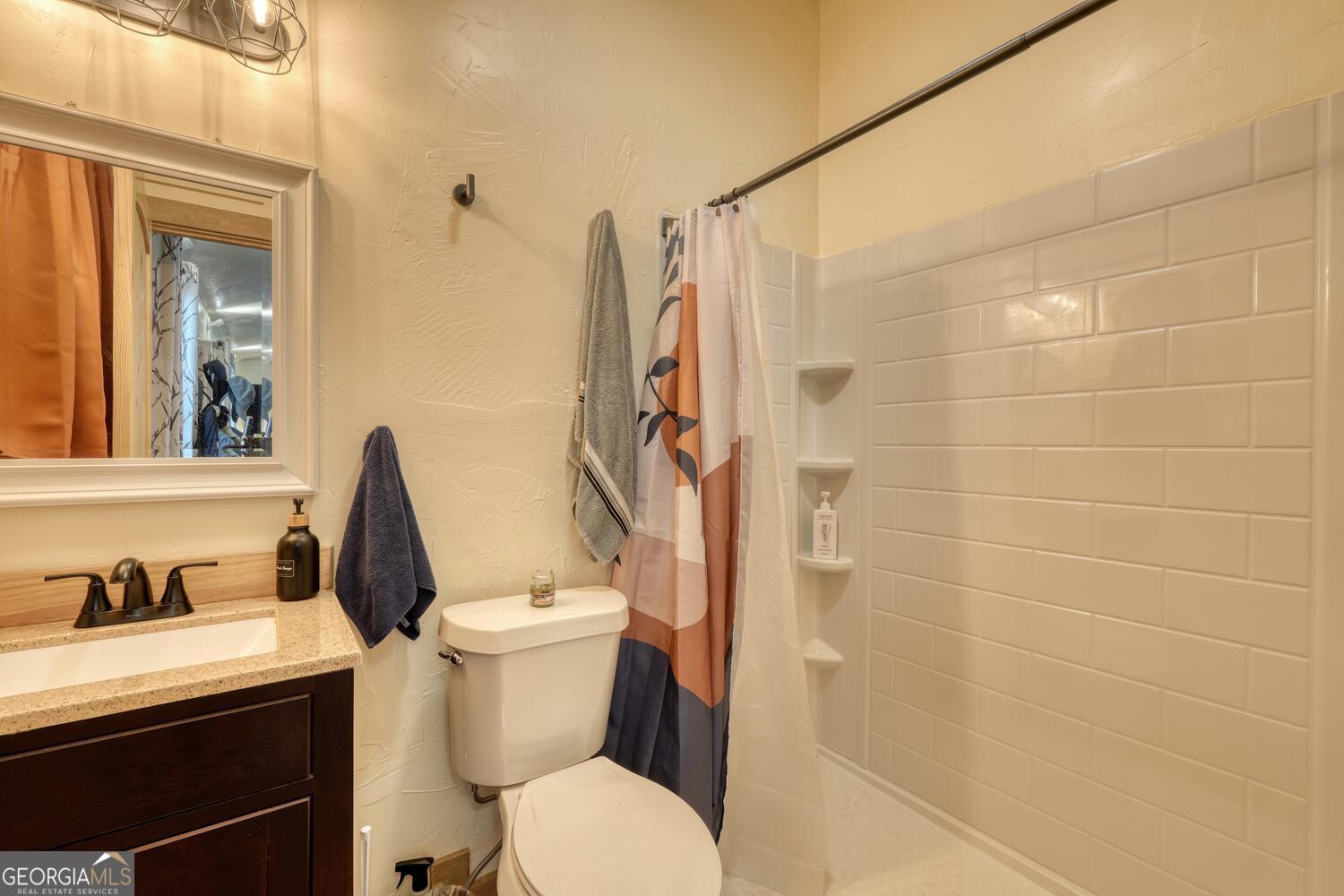 1529 Cedar View Property Photo 13