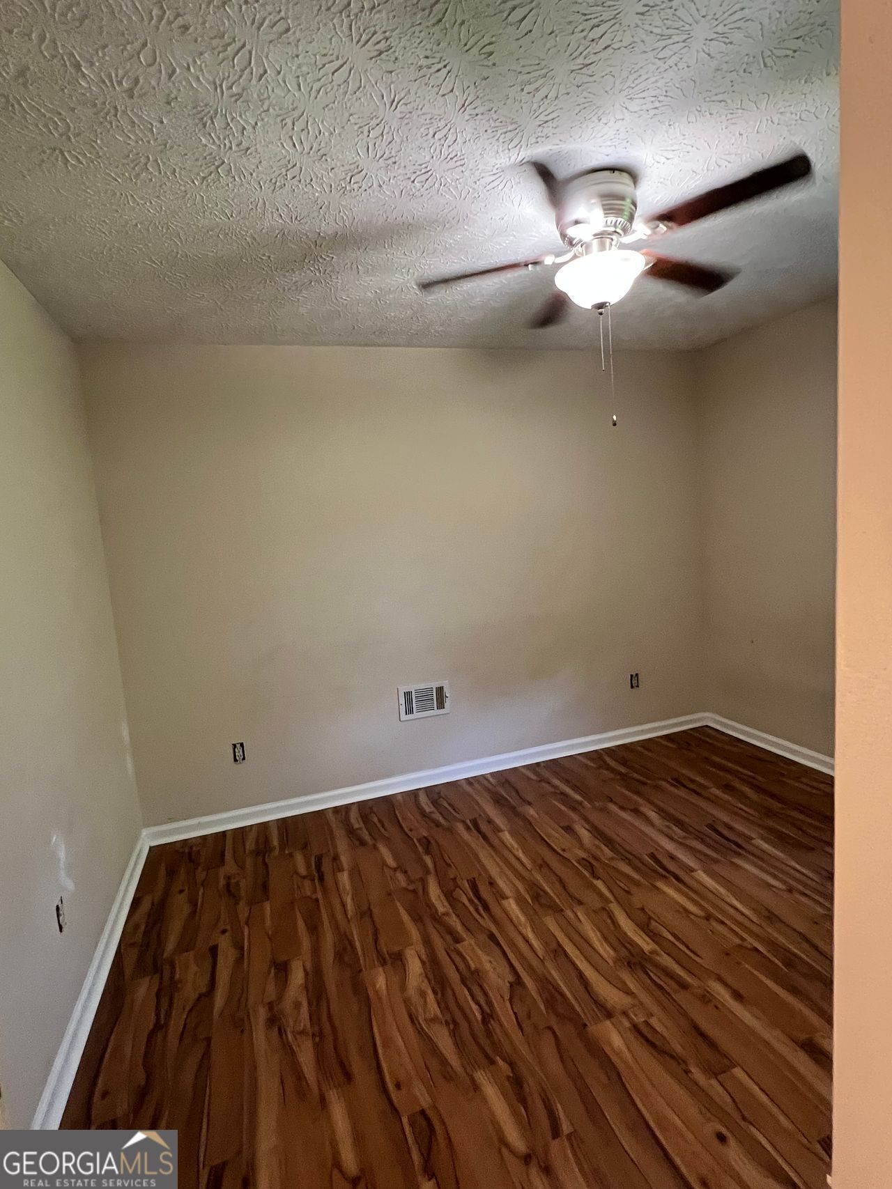 4519 High Grove Property Photo 5