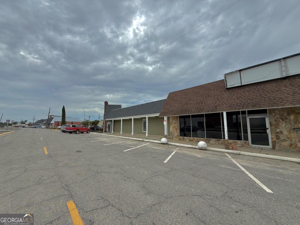 5 Sw Railroad Street Property Photo 6