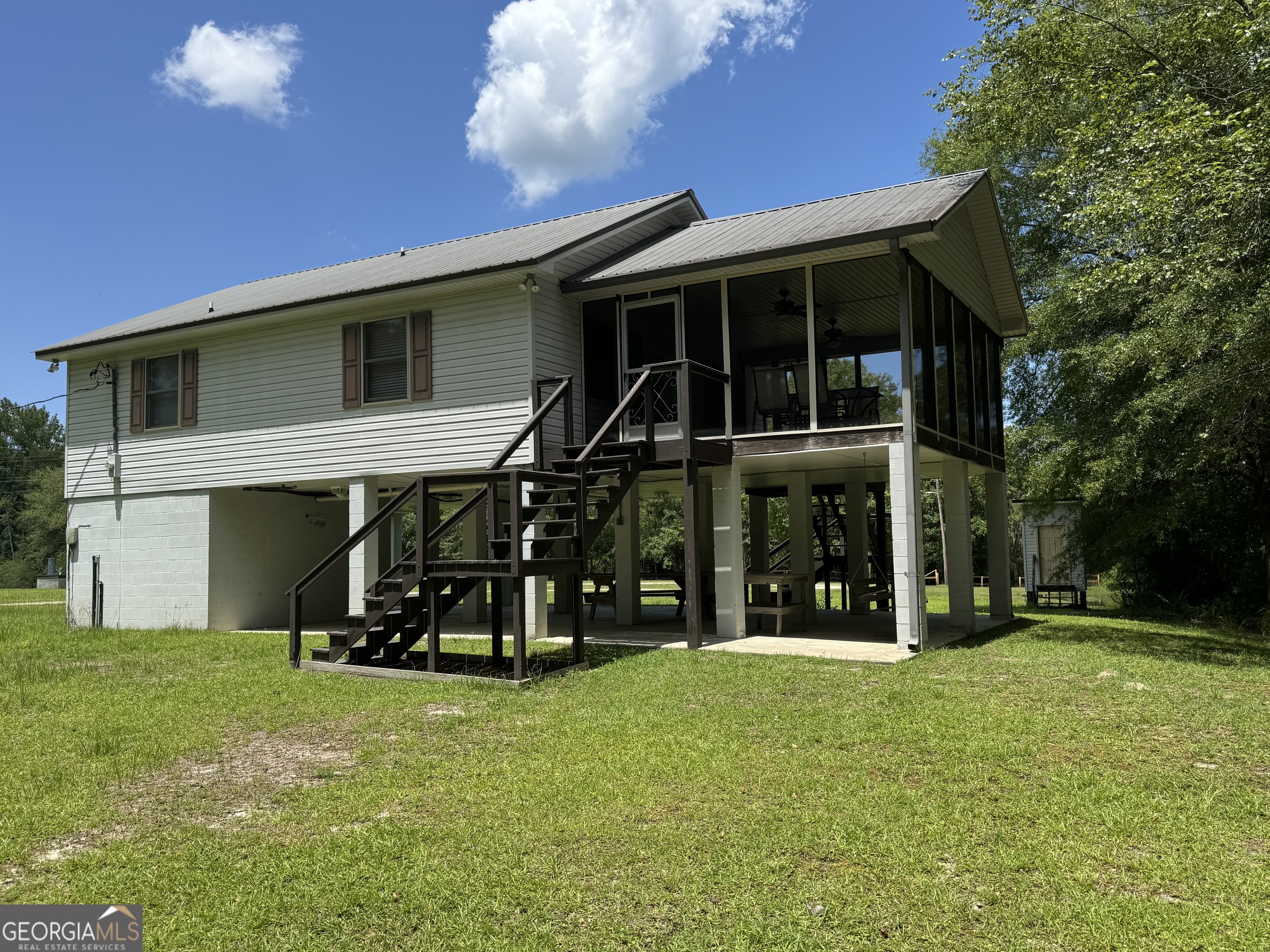 42 Lagoon Road Property Photo 1